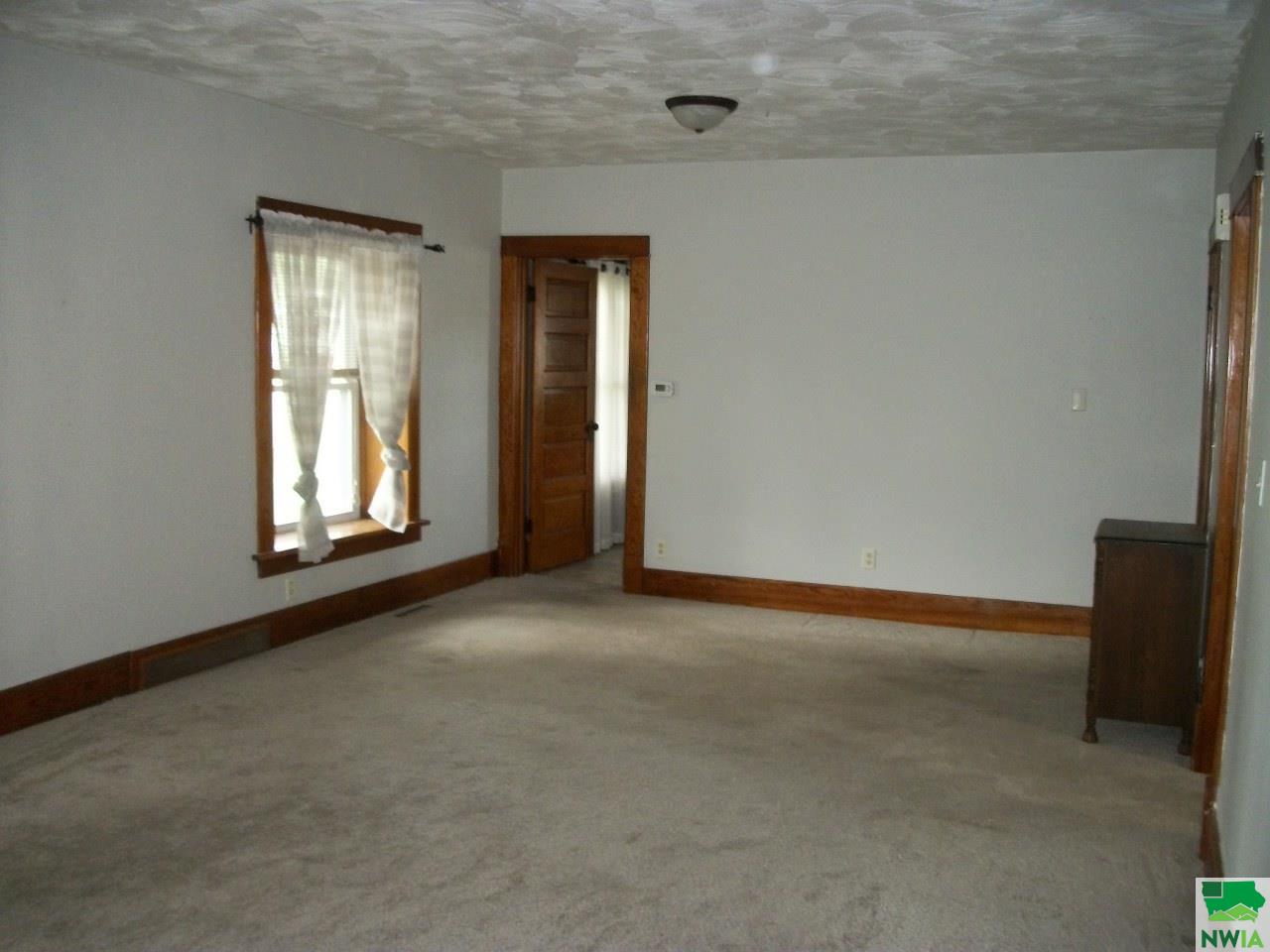 MLS #821912