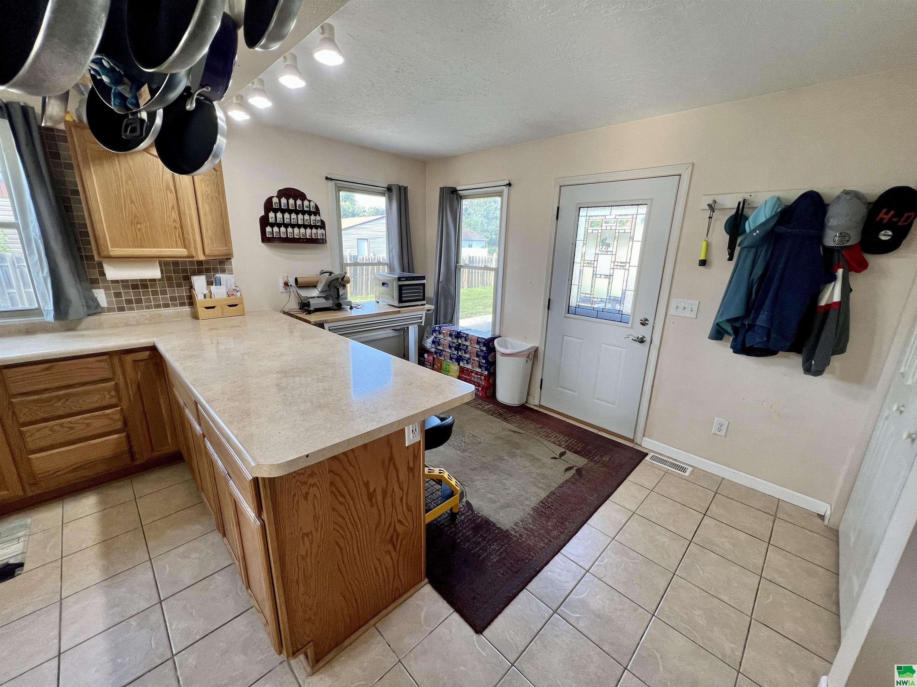 MLS #822204
