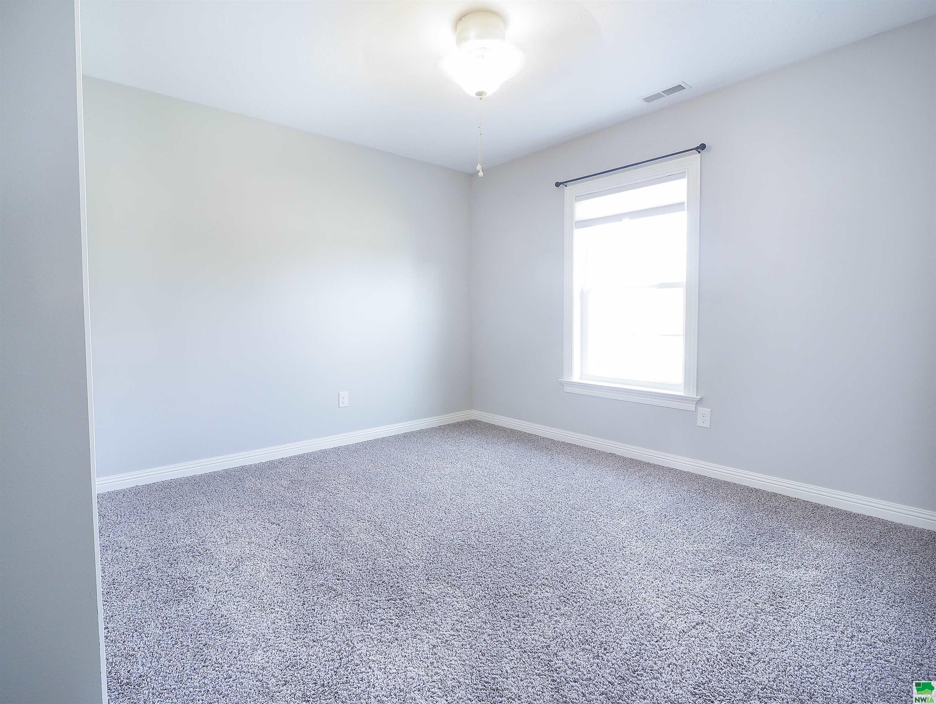 MLS #822233