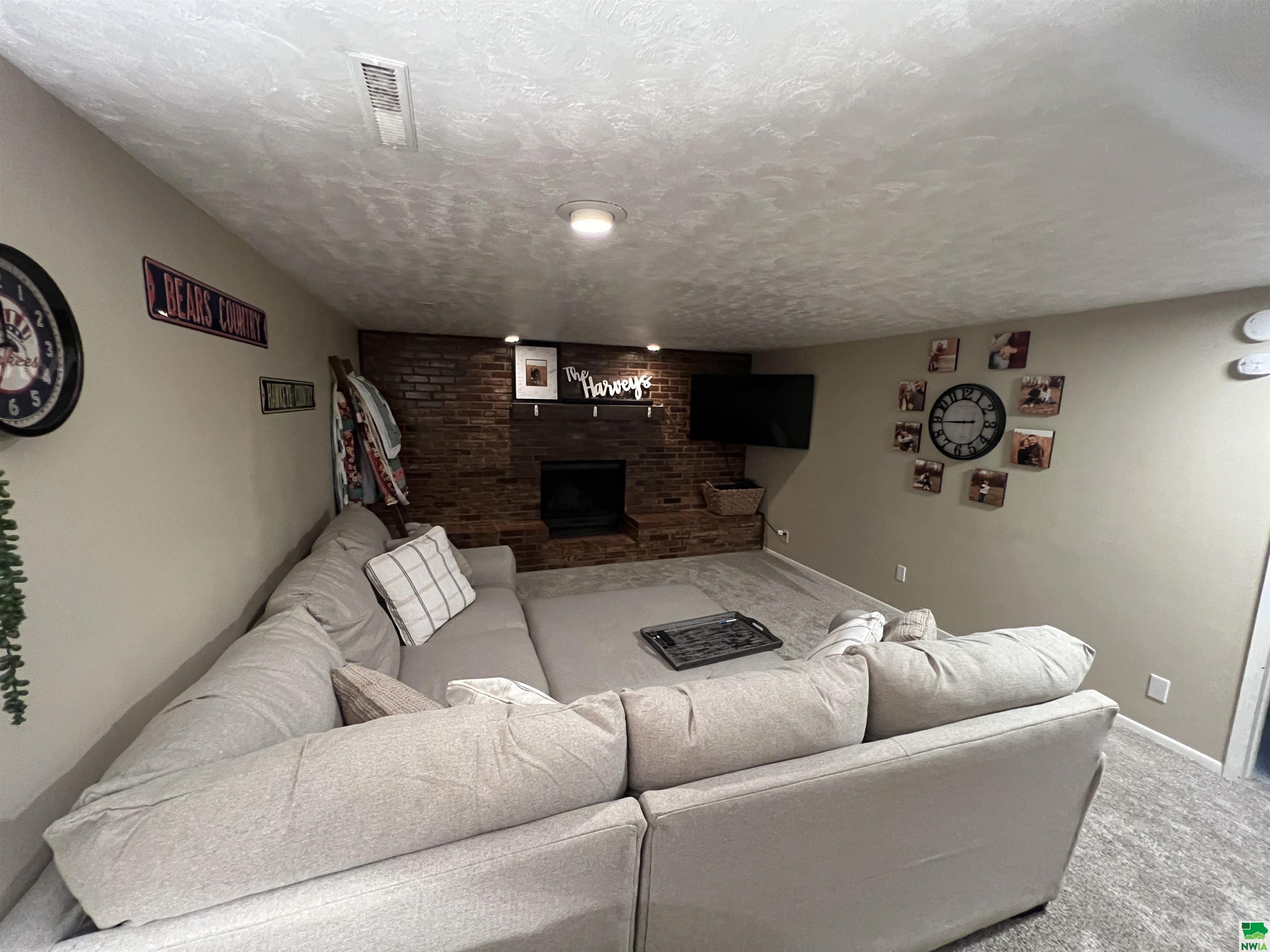 MLS #822310