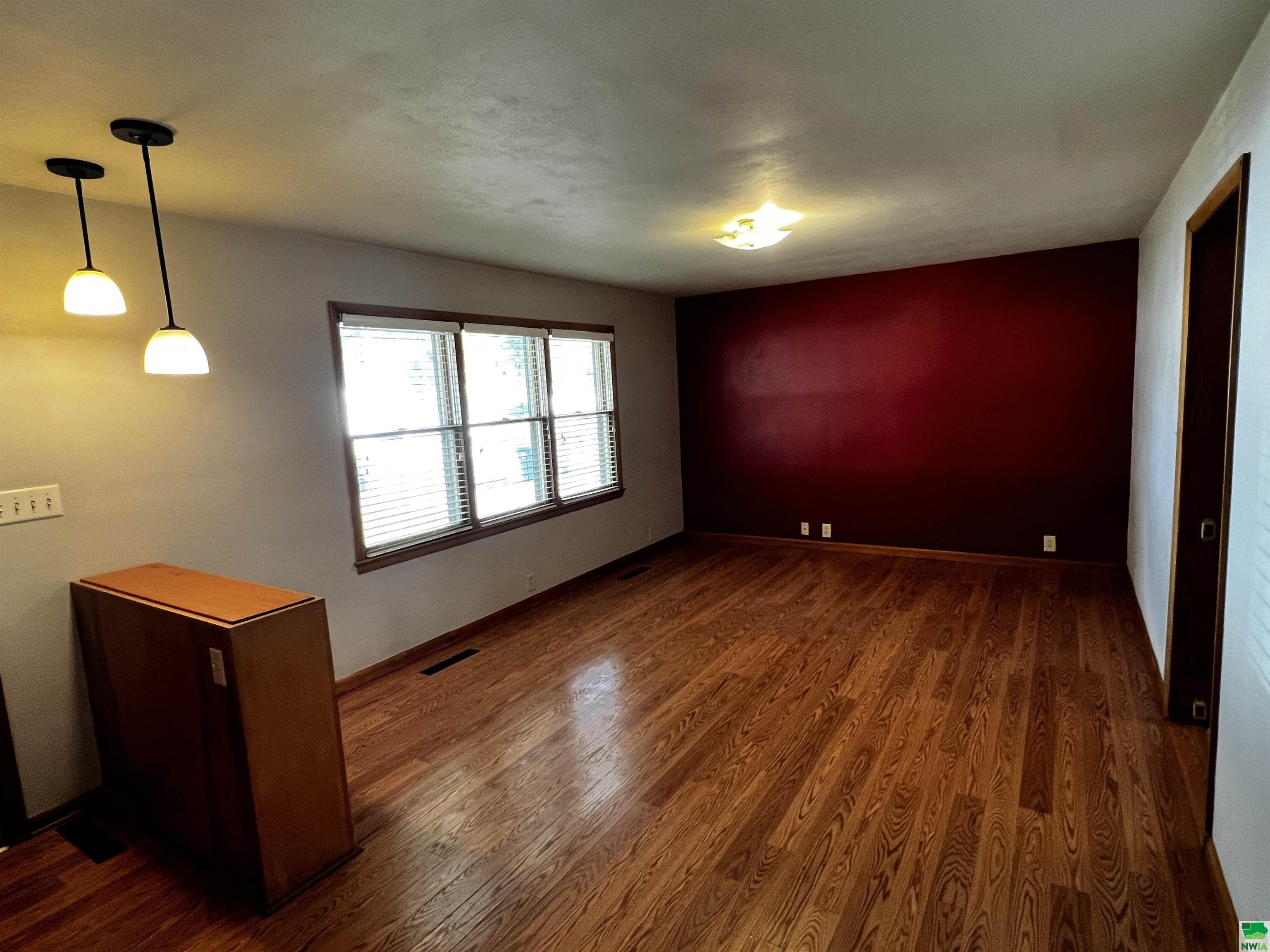 MLS #822329