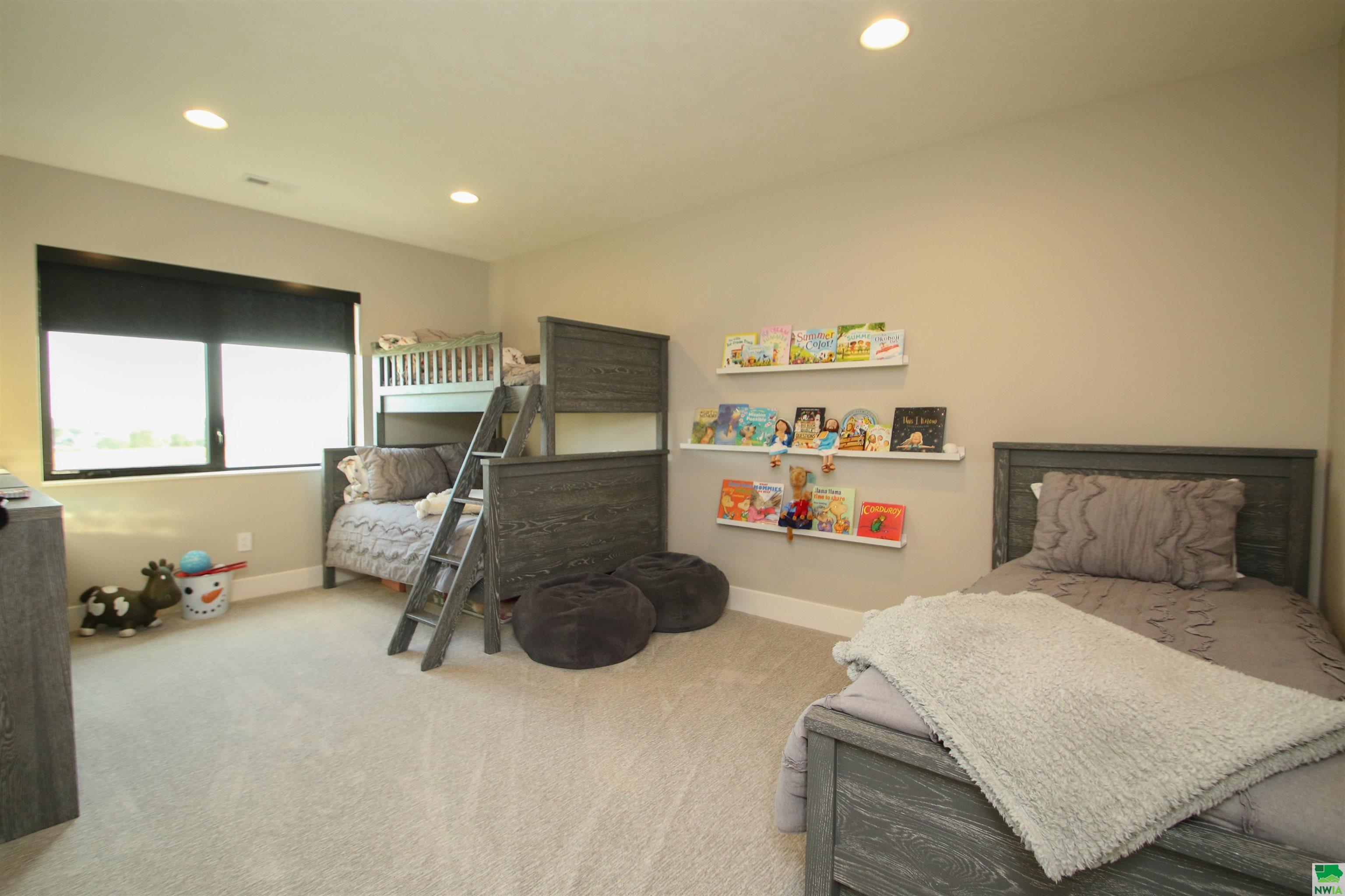 MLS #822330