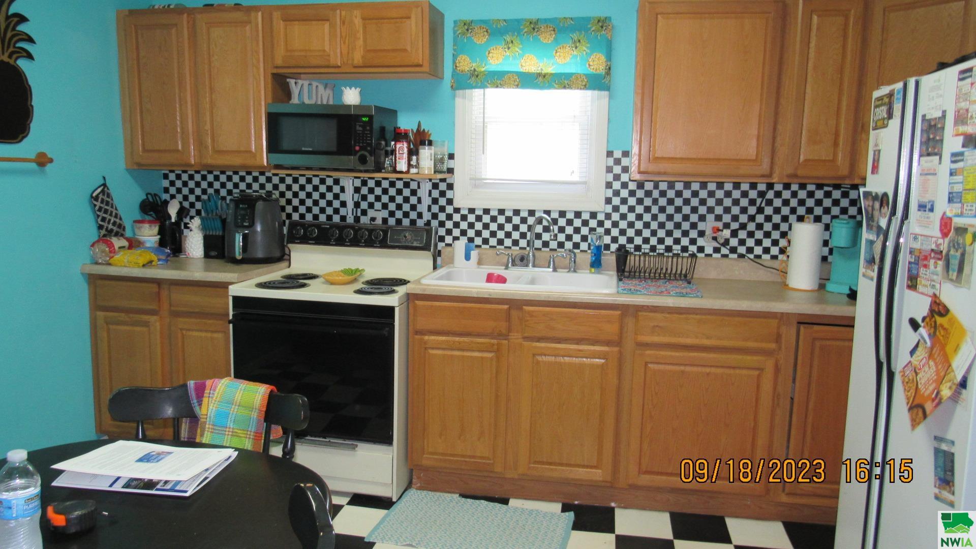 MLS #822356