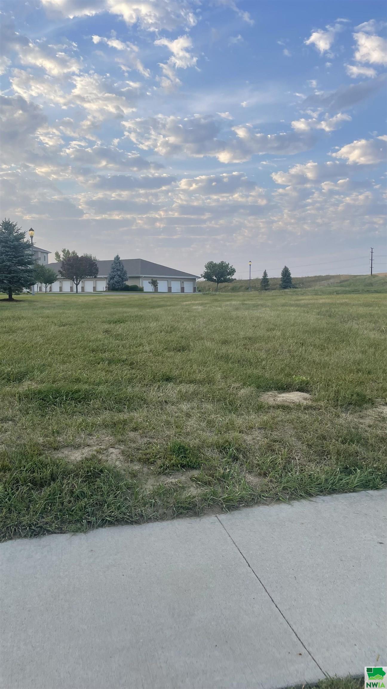 2551 Nicklaus Blvd, Sioux City, Iowa 51106 