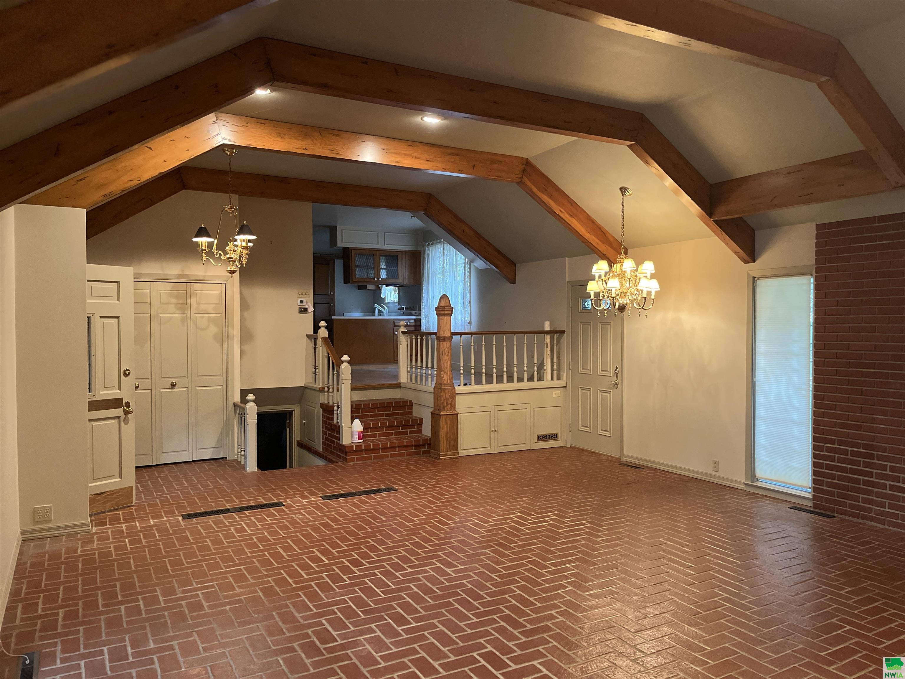 MLS# 822507