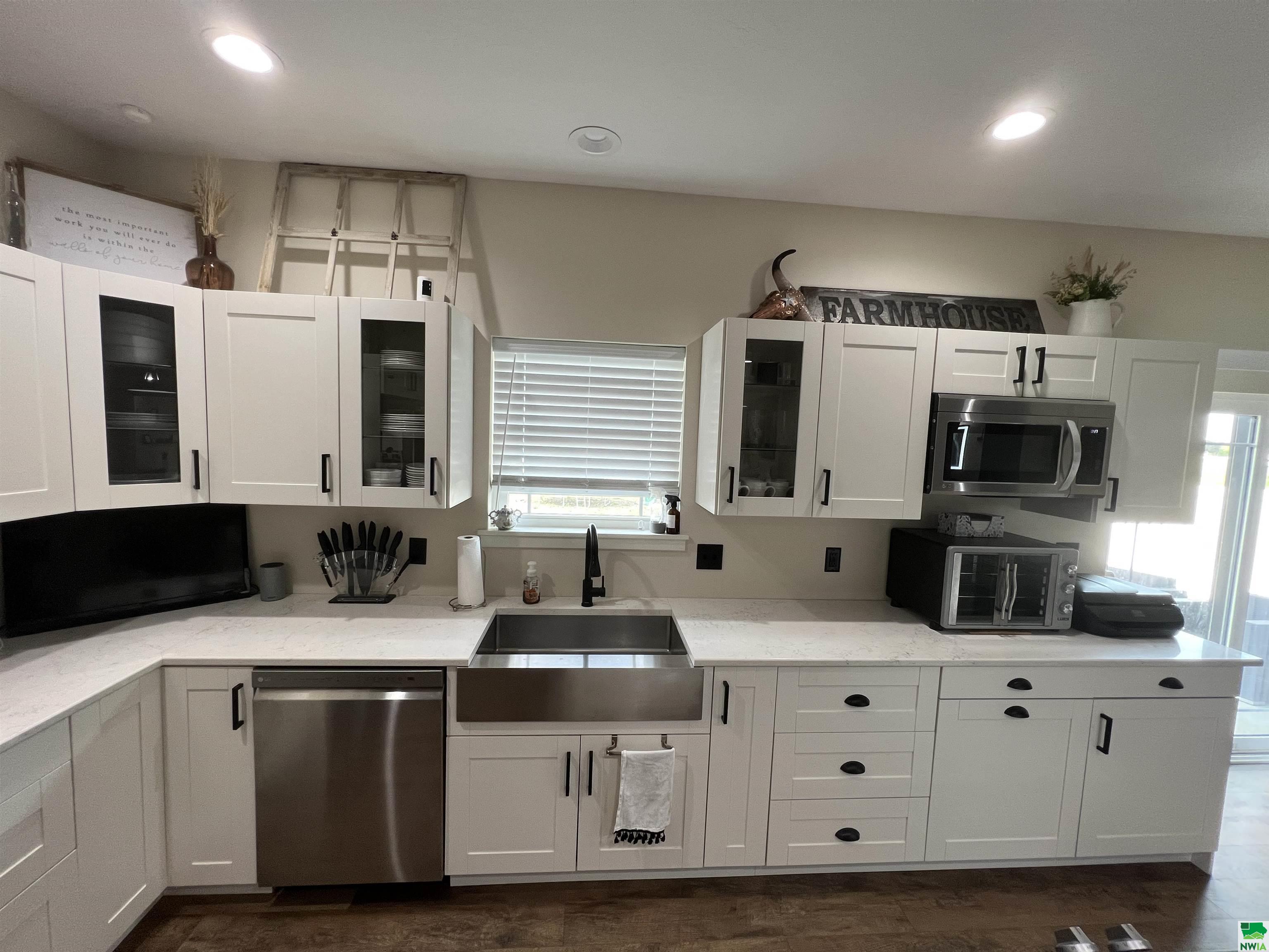 MLS #822547