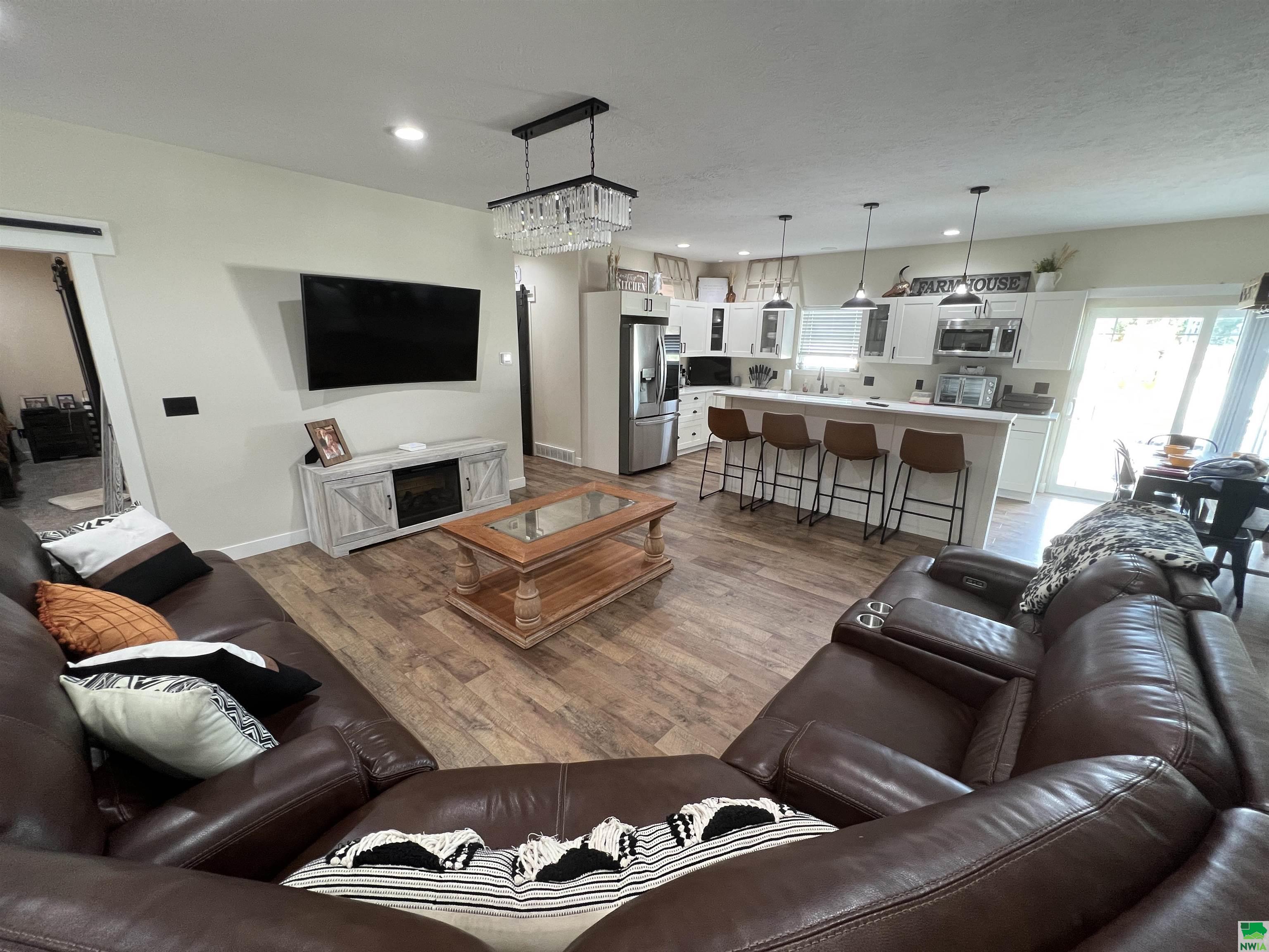 MLS #822547
