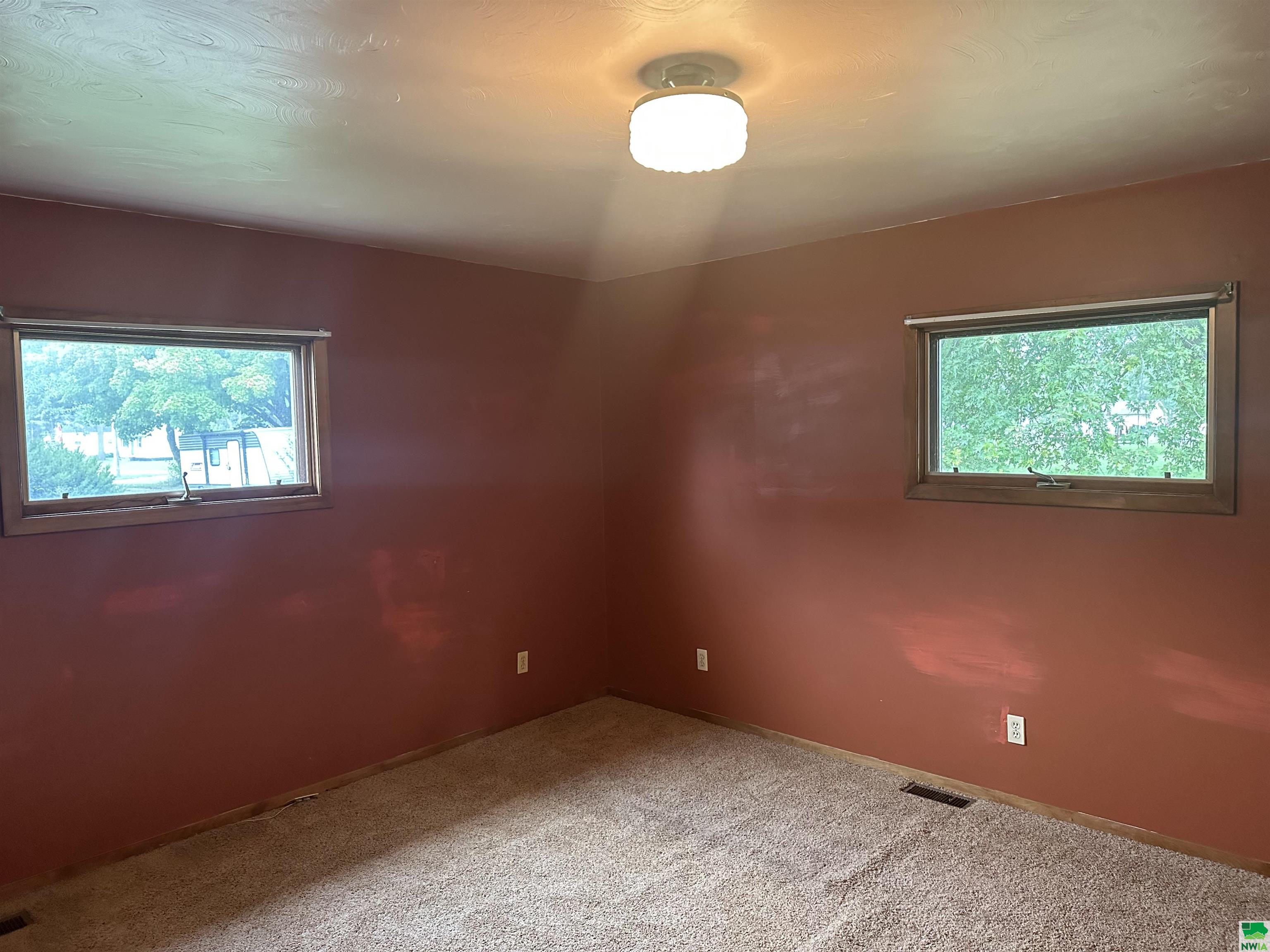 MLS #822550