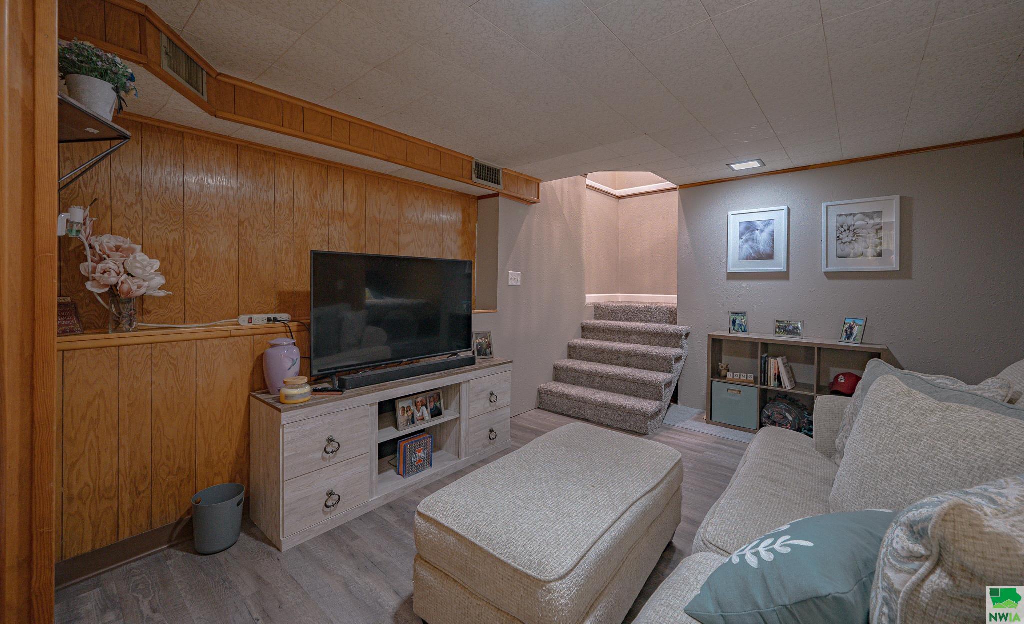 MLS #822690