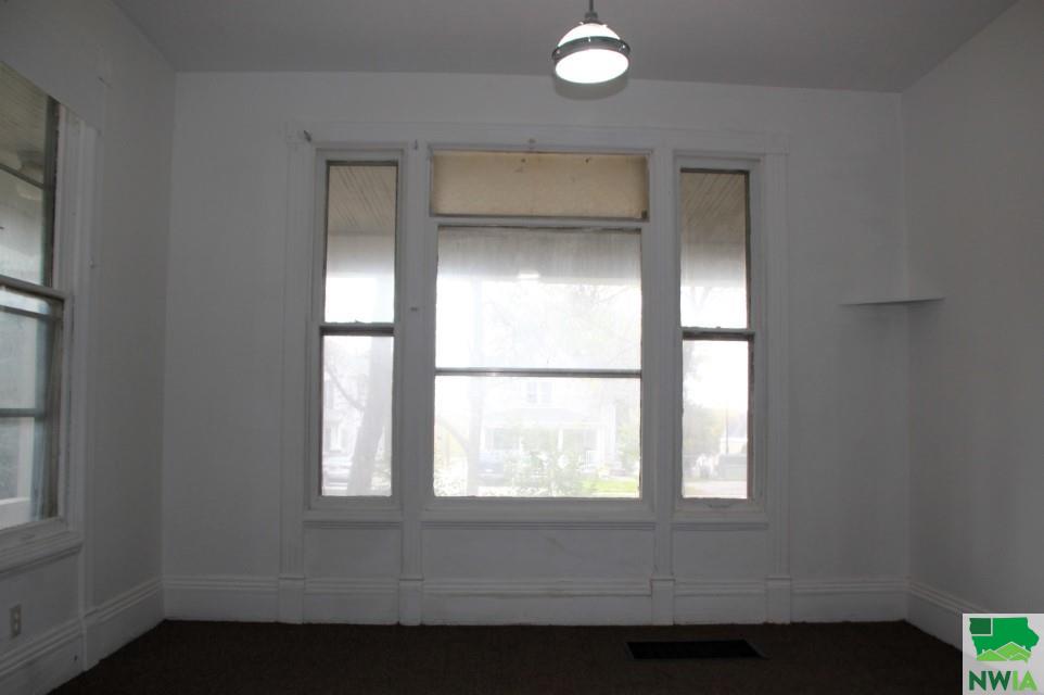 MLS #822700