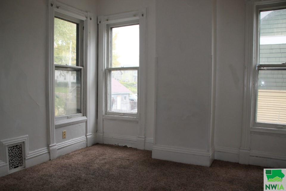 MLS #822700