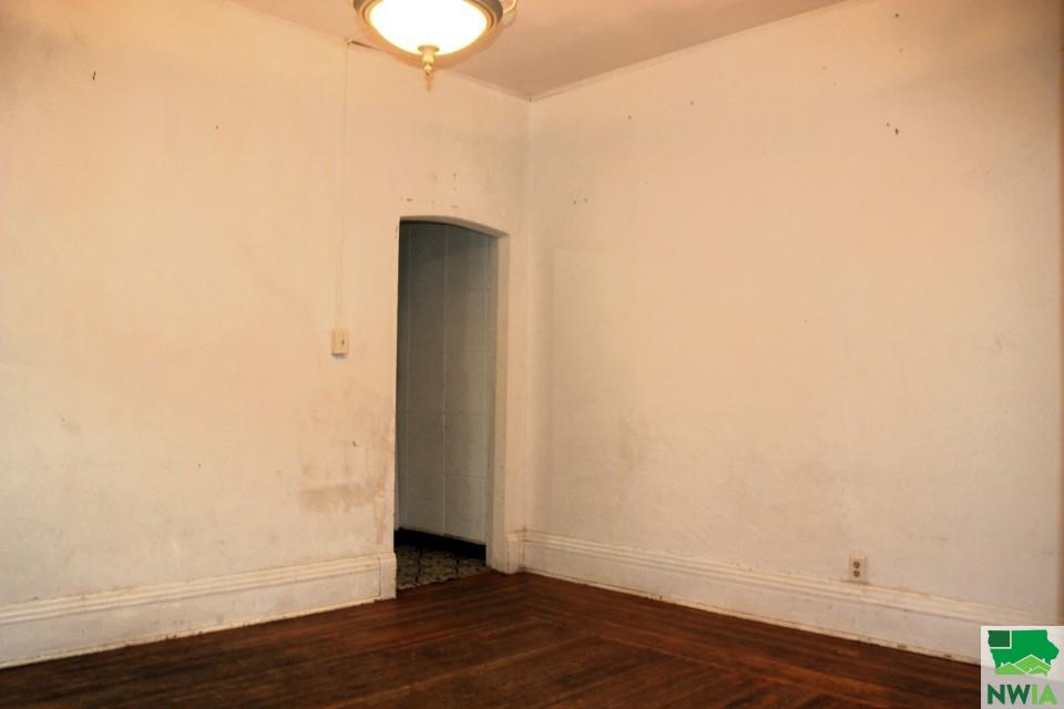 MLS #822700