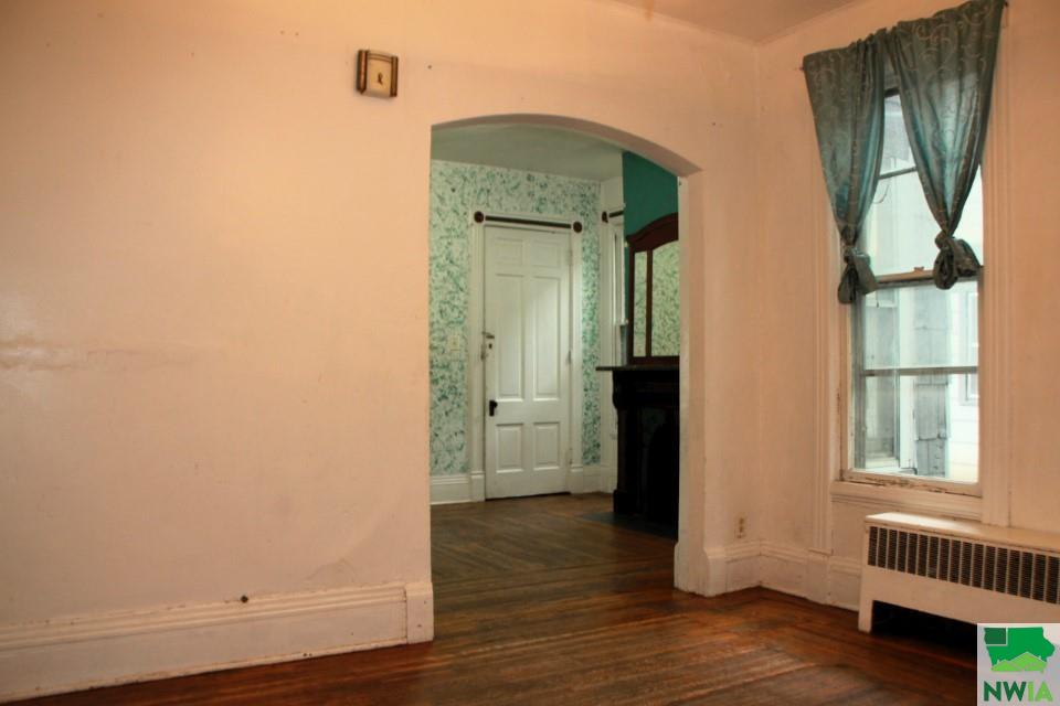 MLS #822700