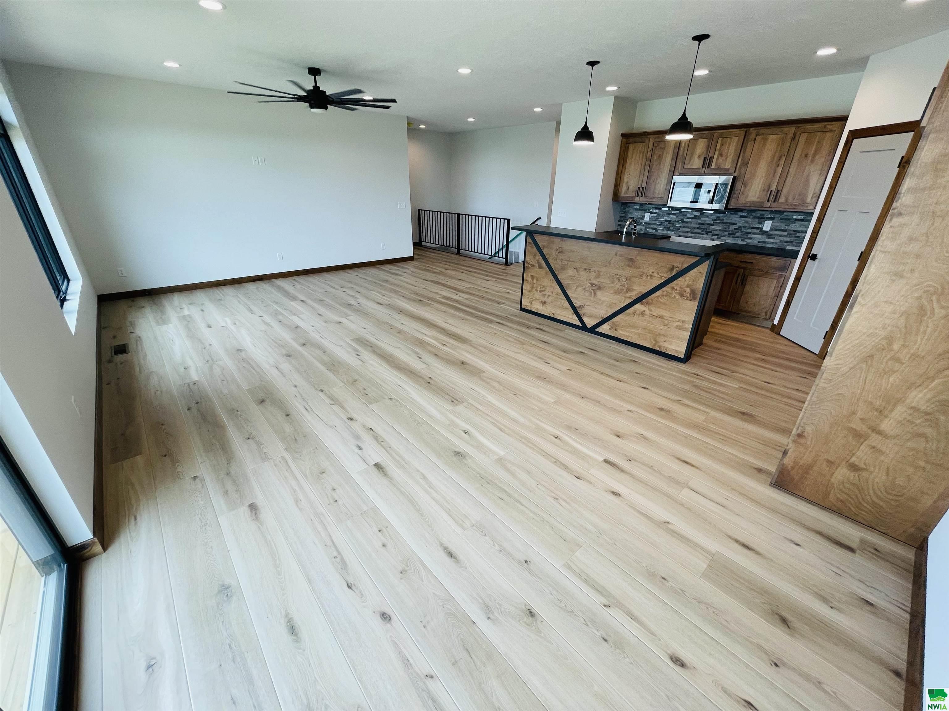 MLS #822967