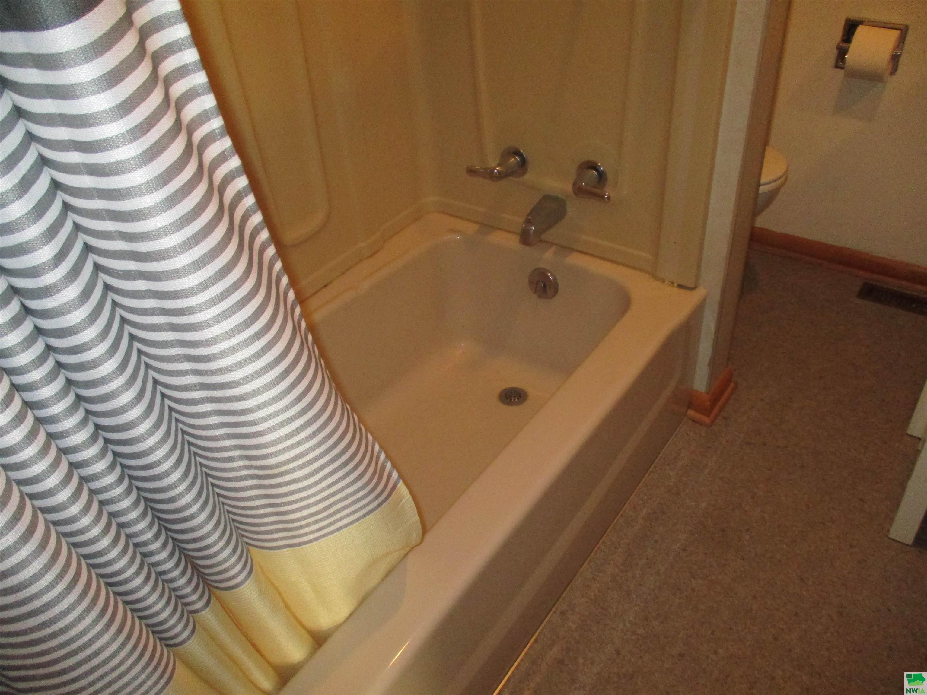 MLS #823035