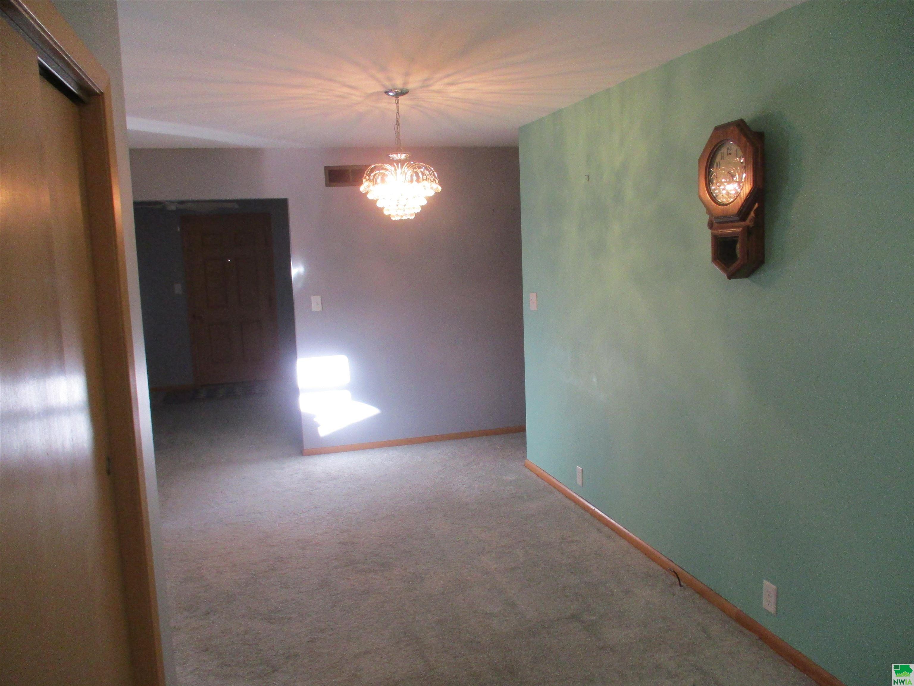 MLS #823035