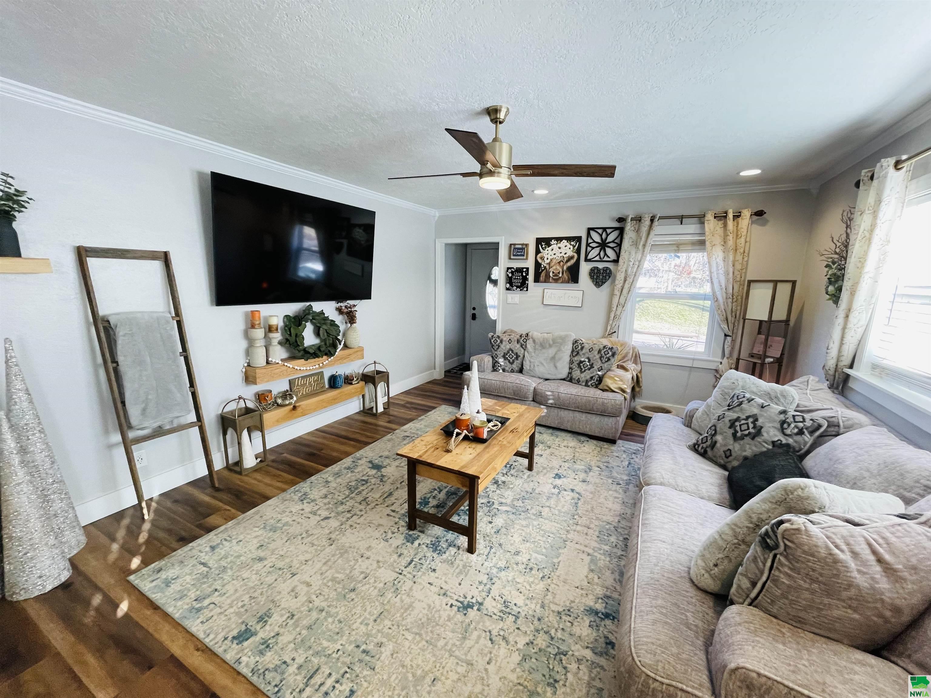 MLS #823038