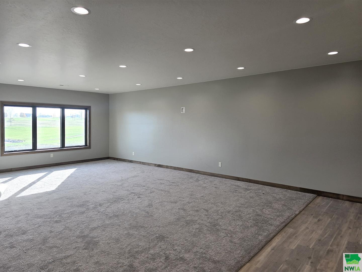 MLS #823052