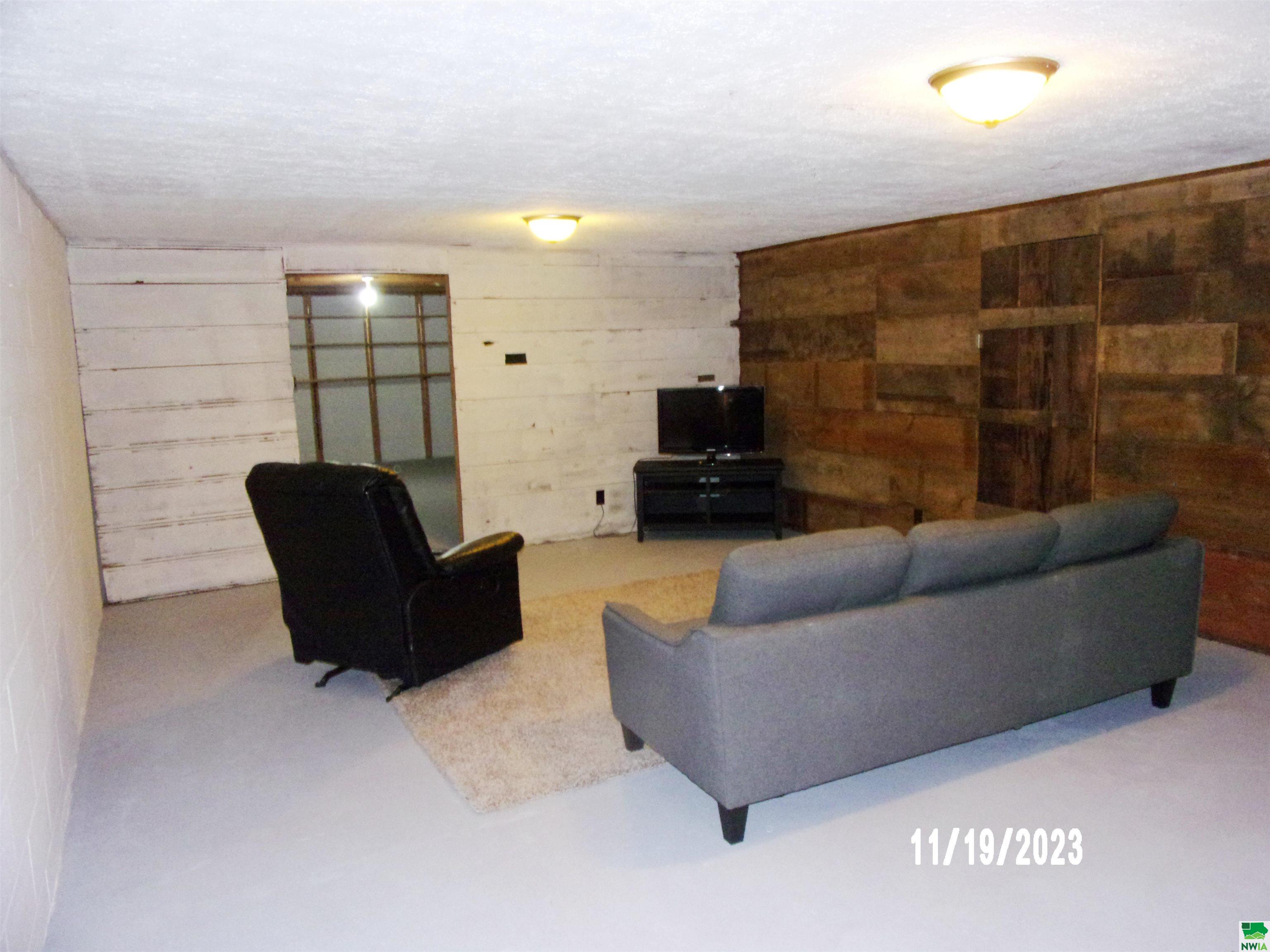 MLS #823073