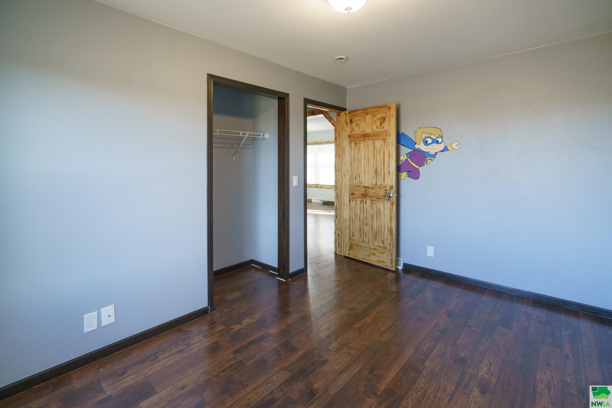 MLS #823075