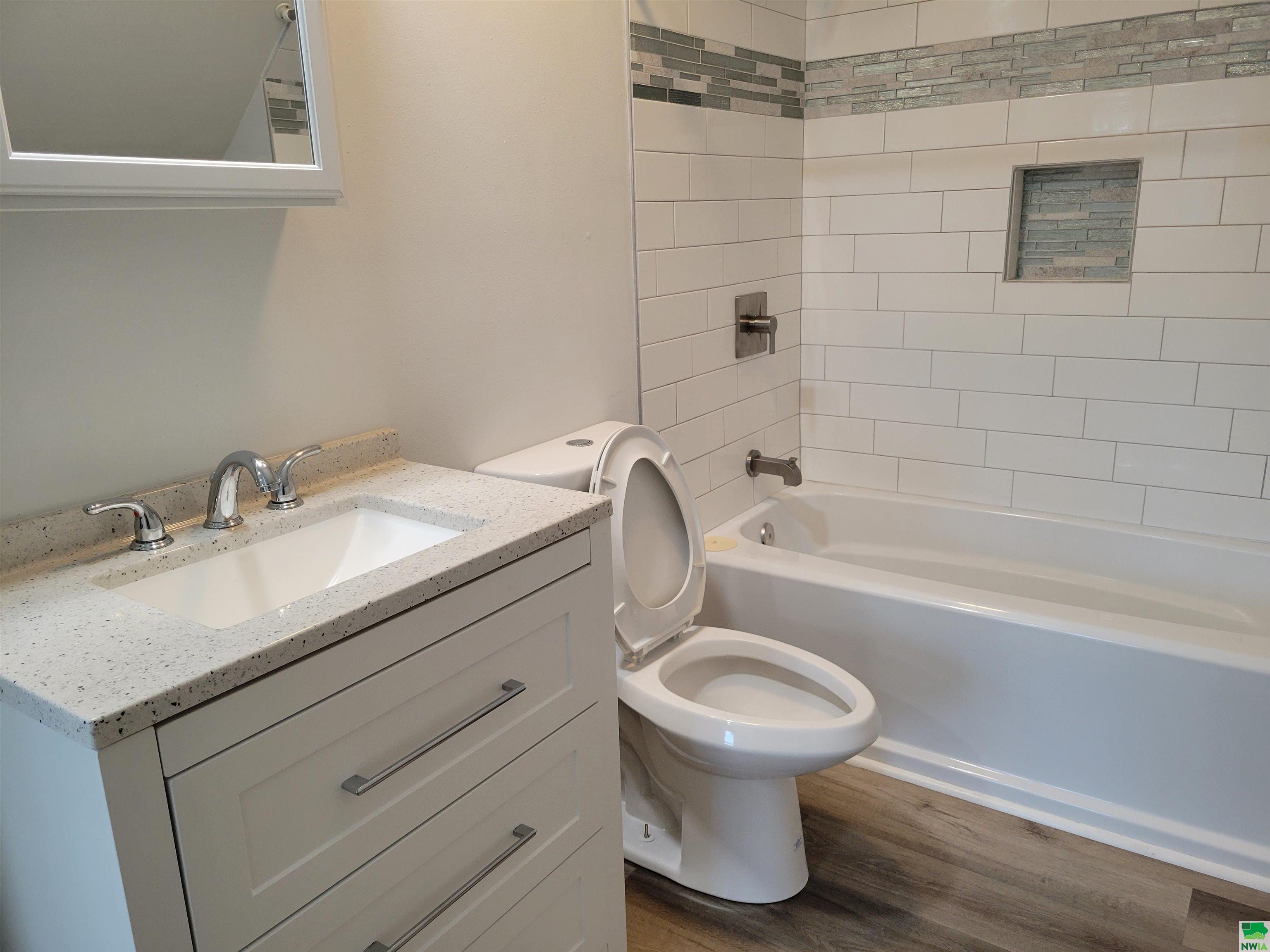 MLS #823093