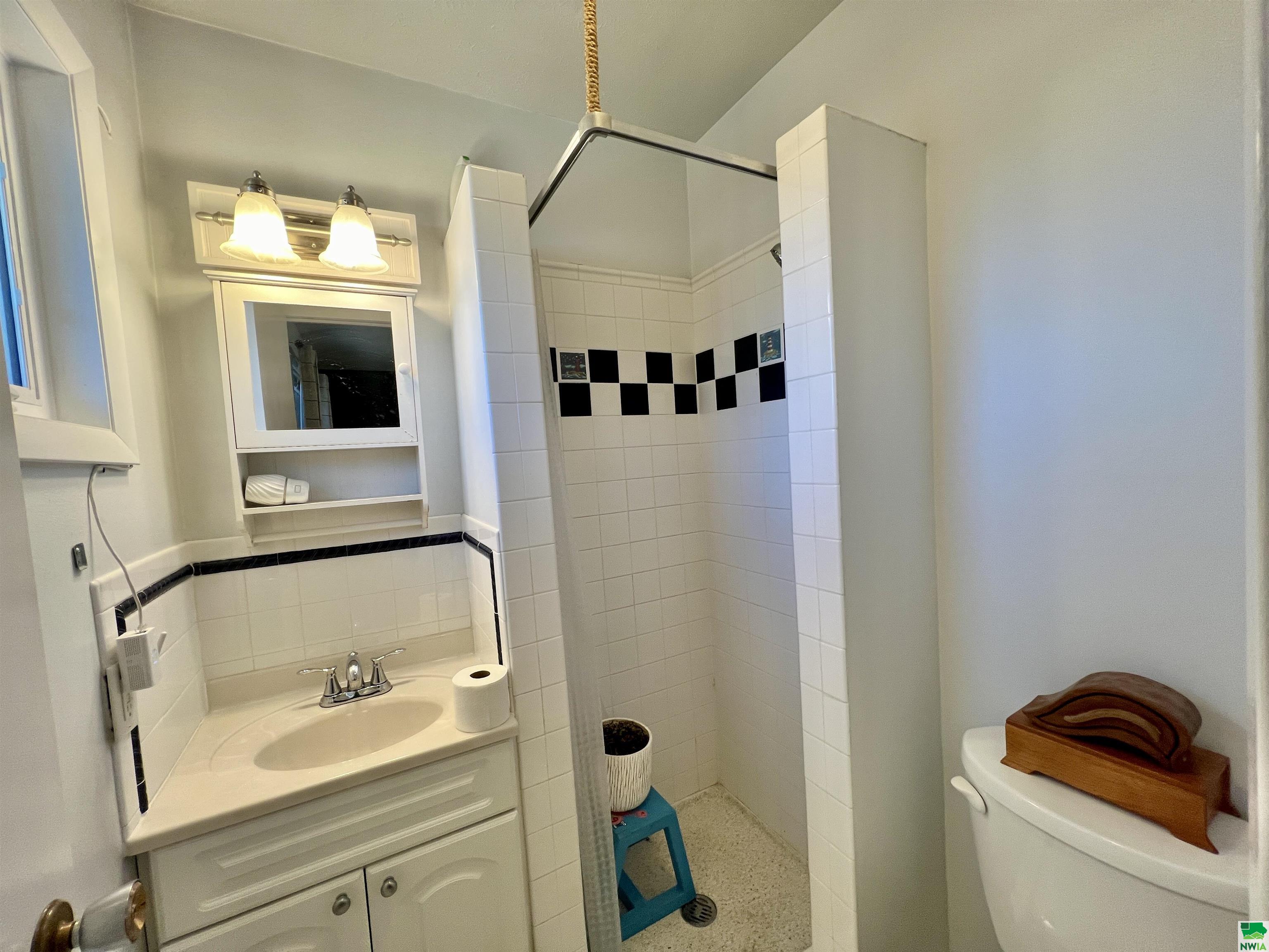 MLS #823123