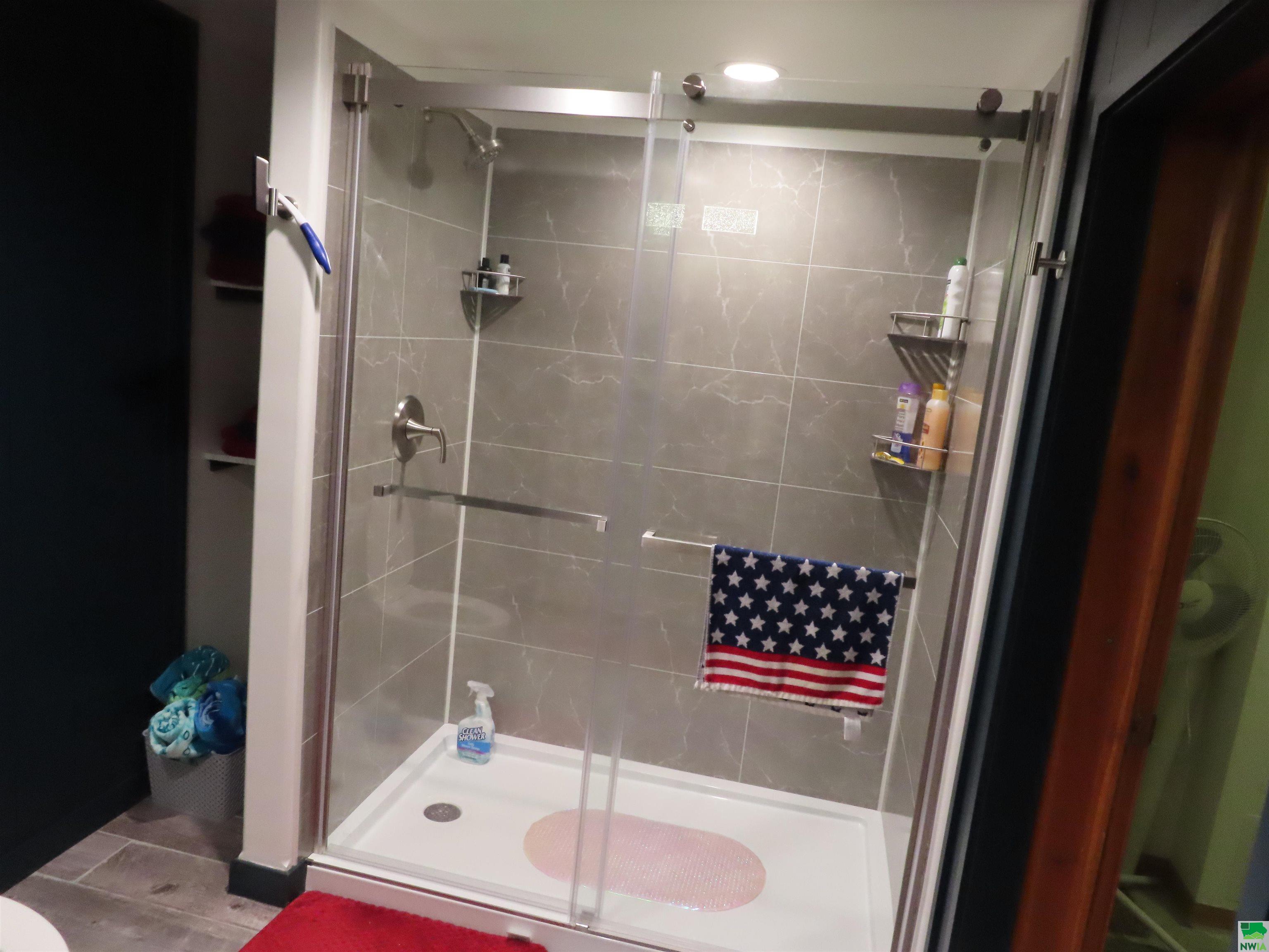 MLS #823128
