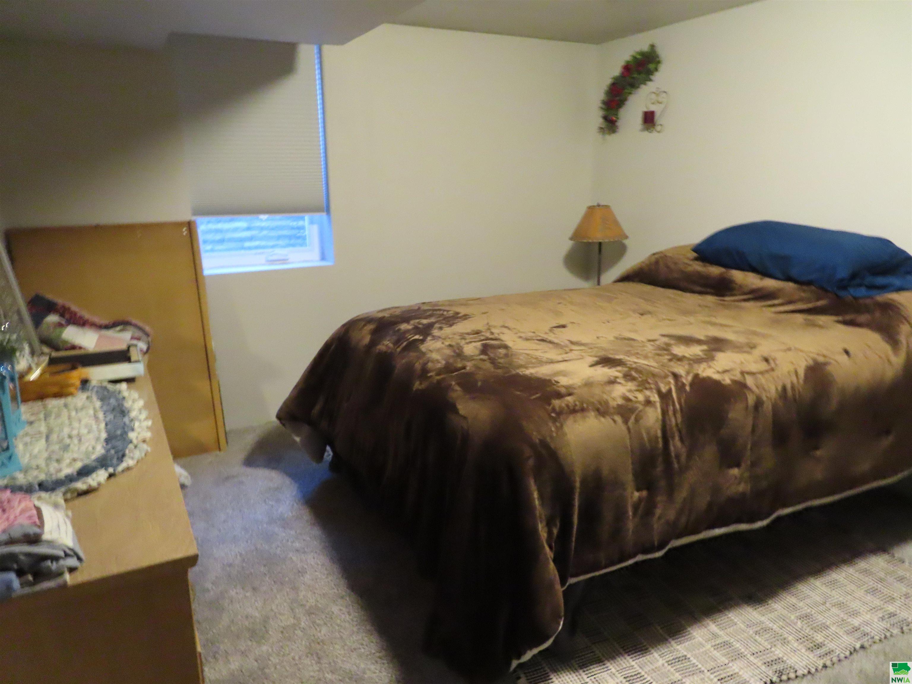 MLS #823128