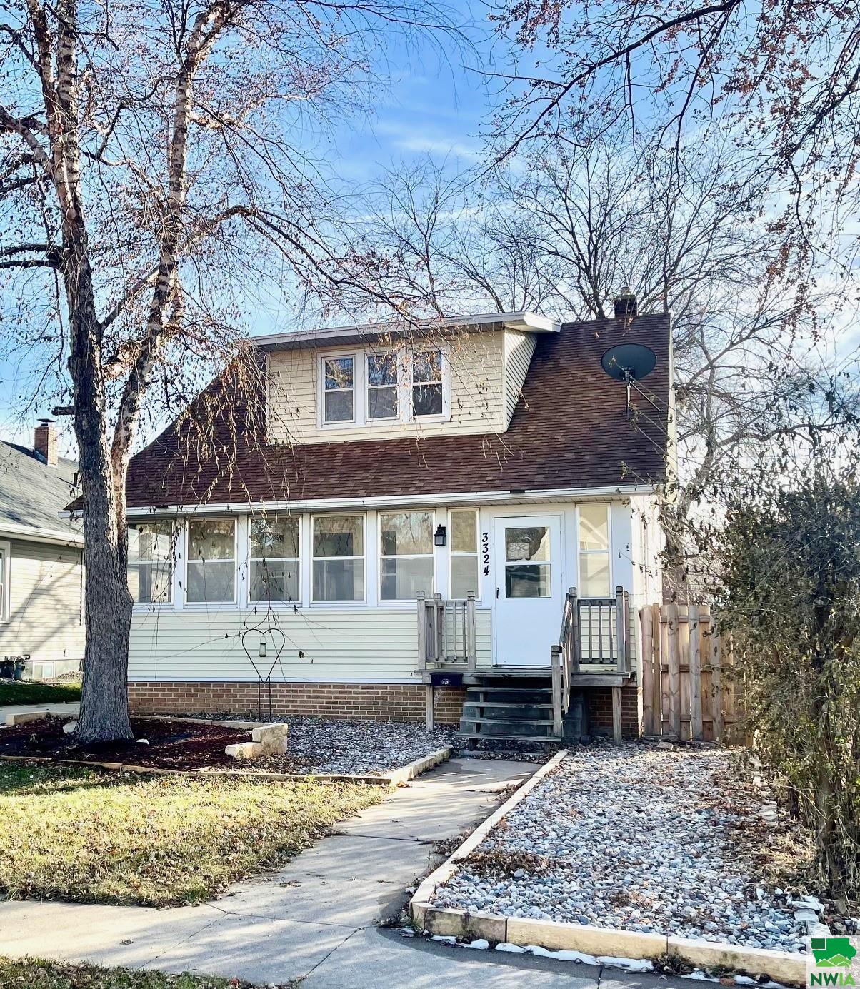 MLS #823132