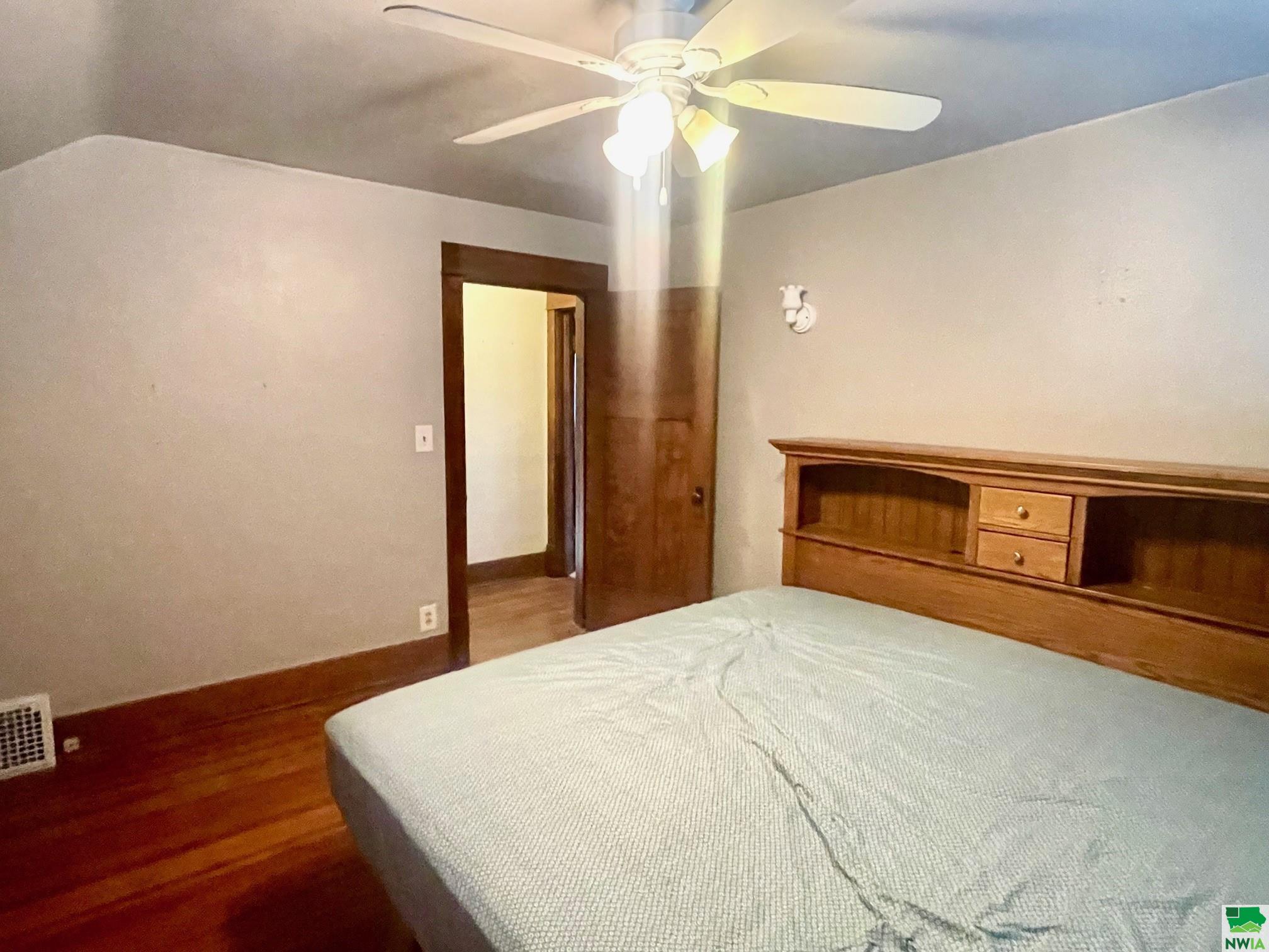 MLS #823132