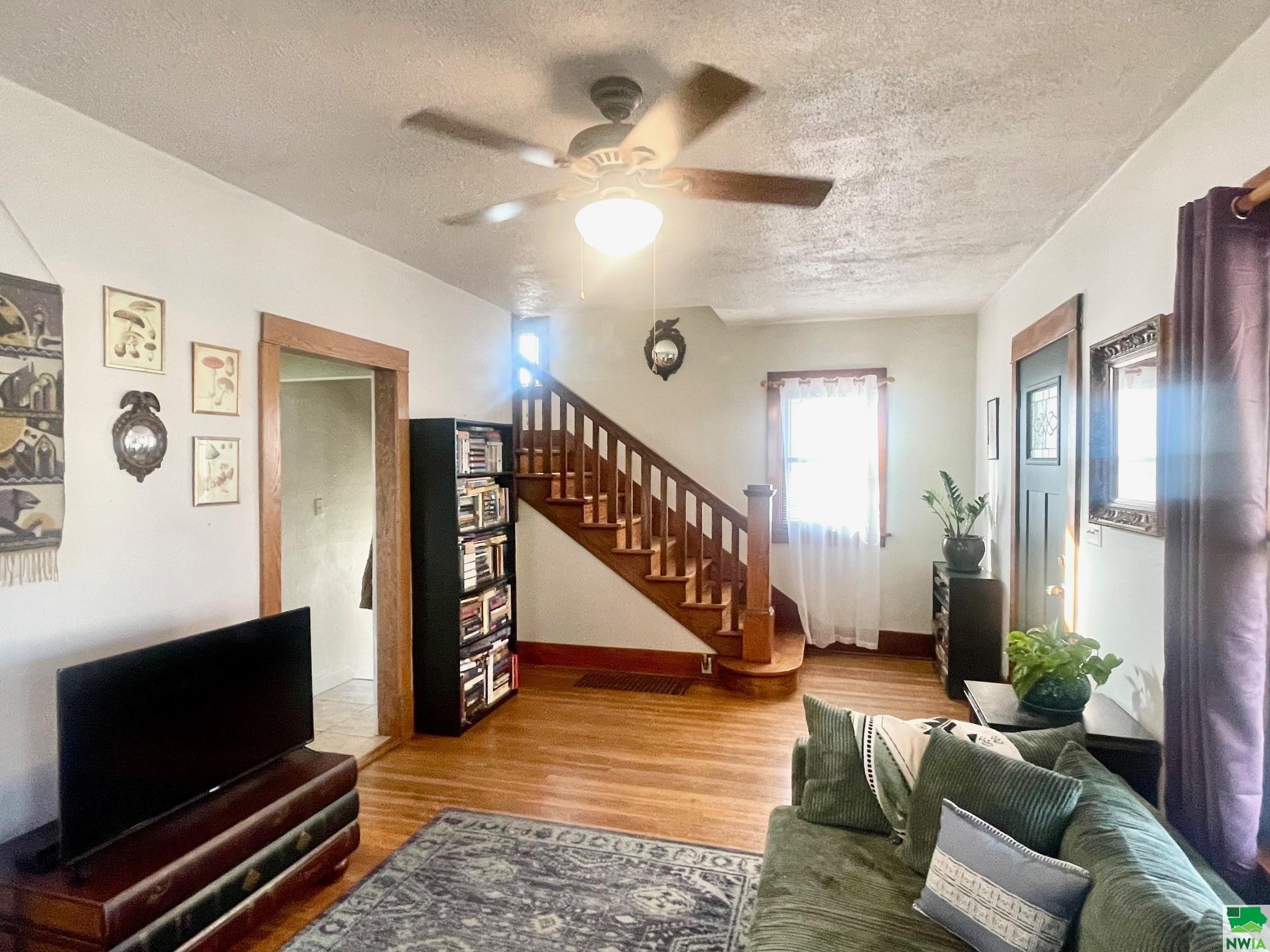 MLS #823132