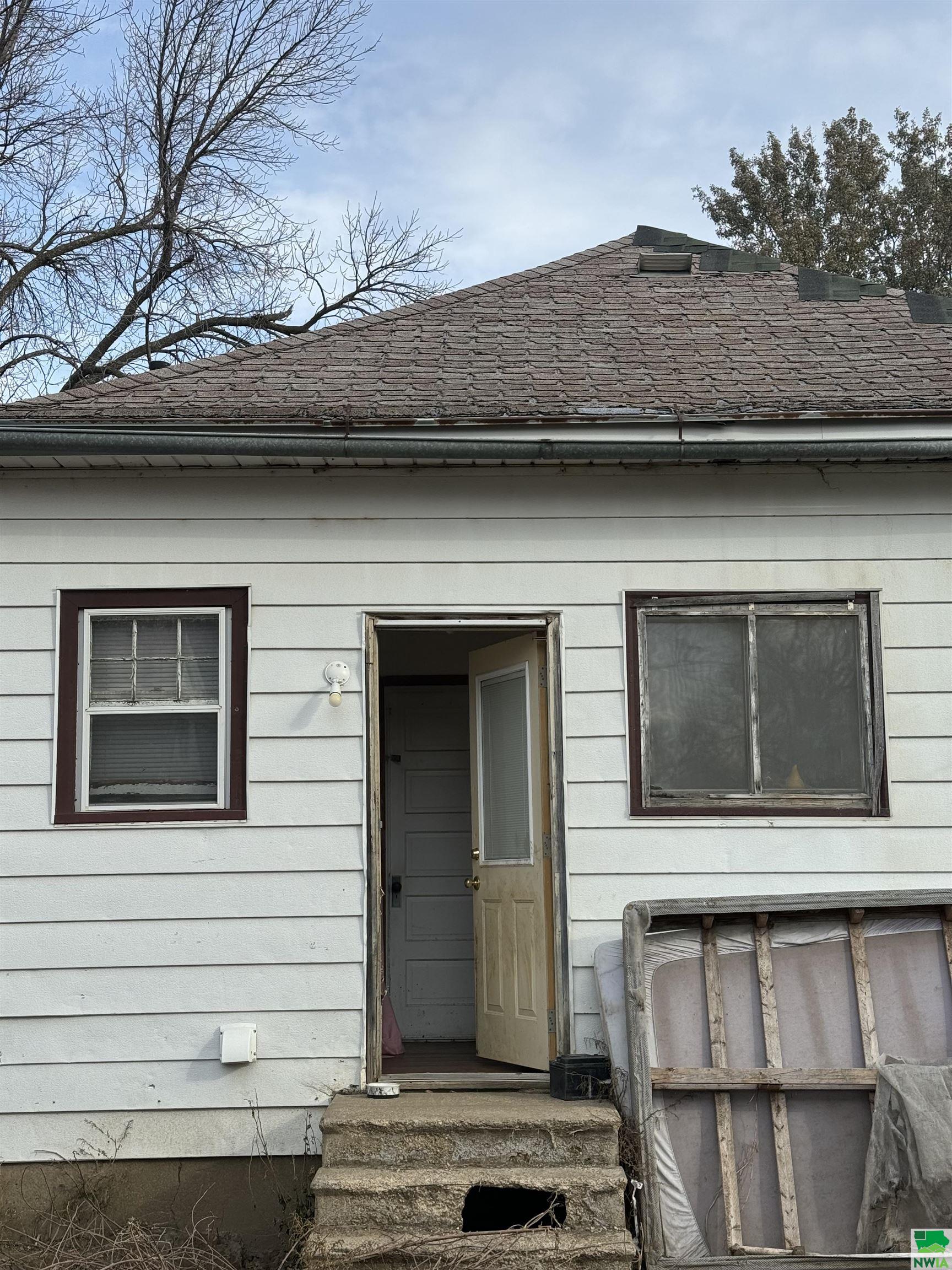 MLS #823135