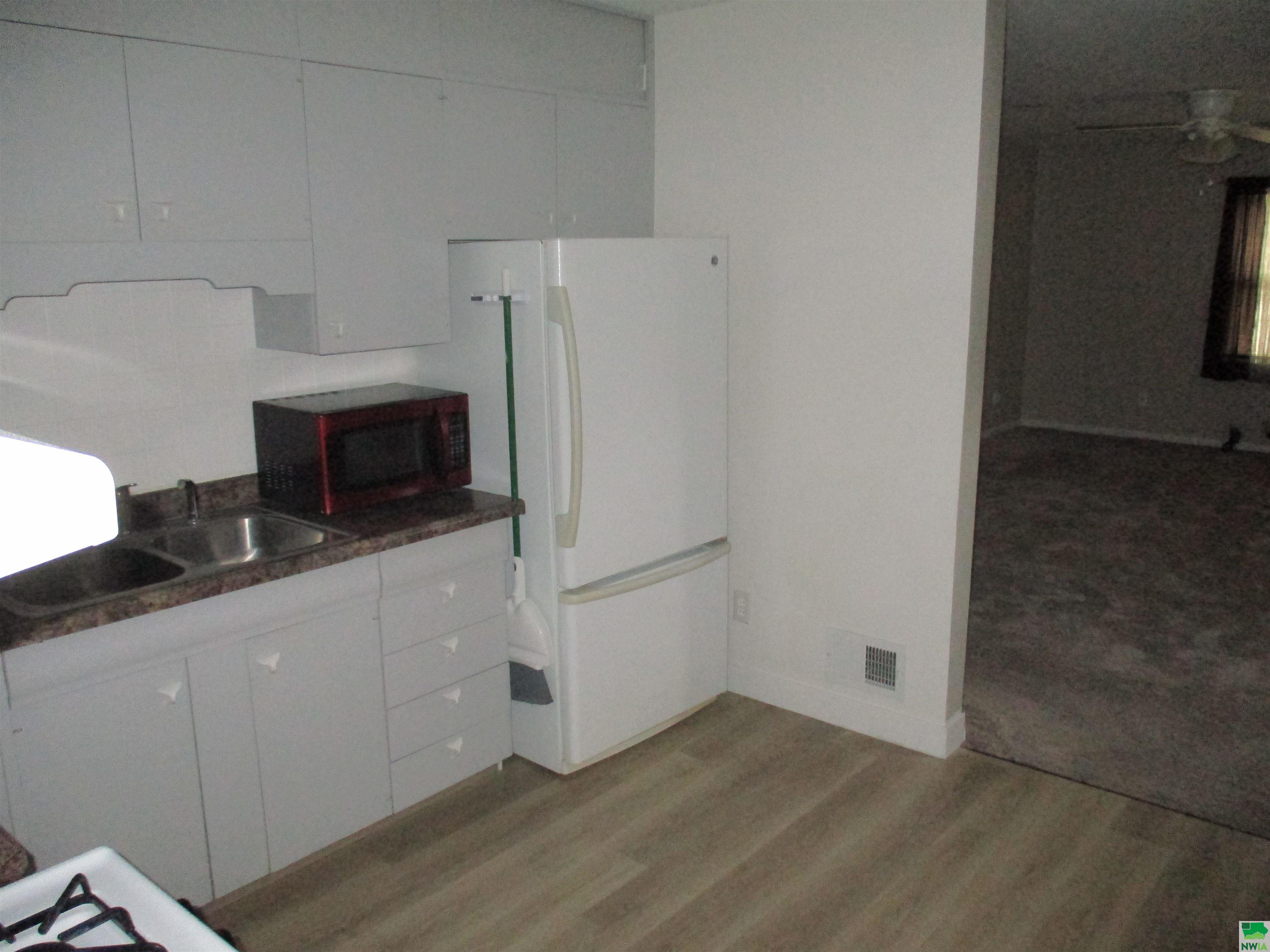MLS #823147