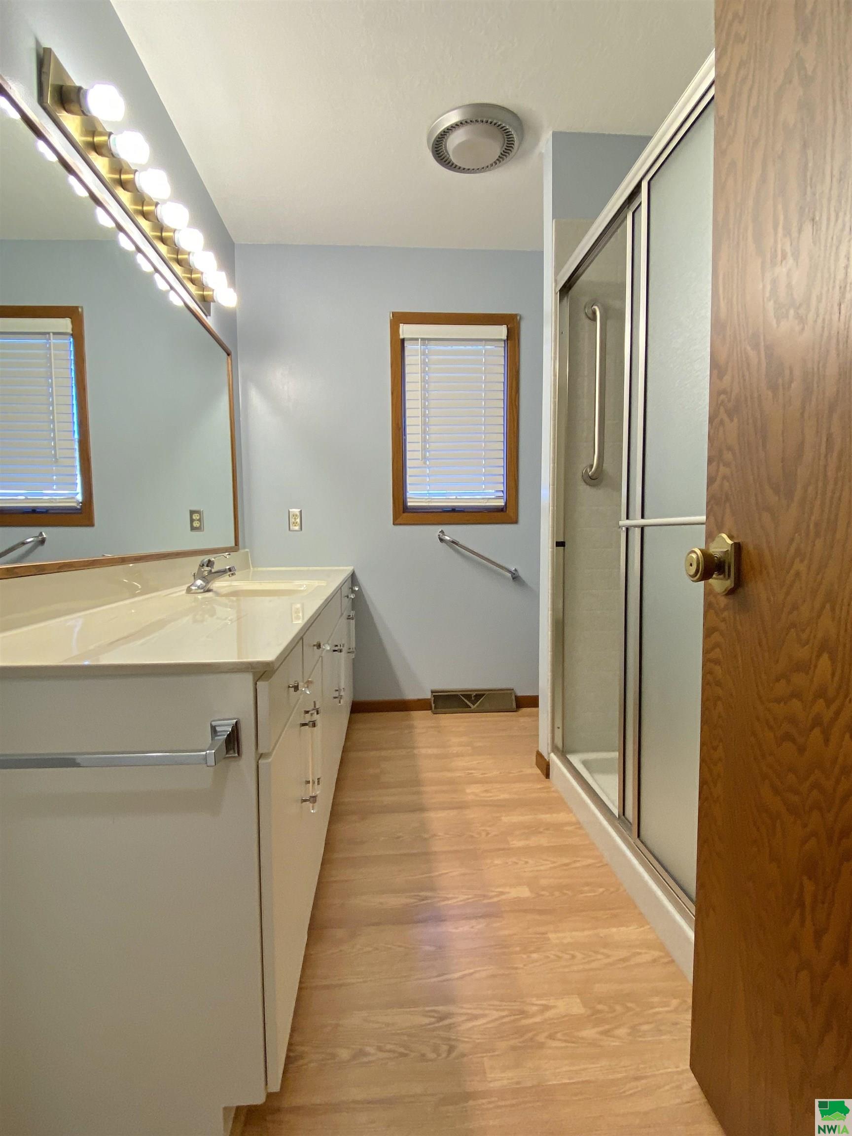 MLS #823191