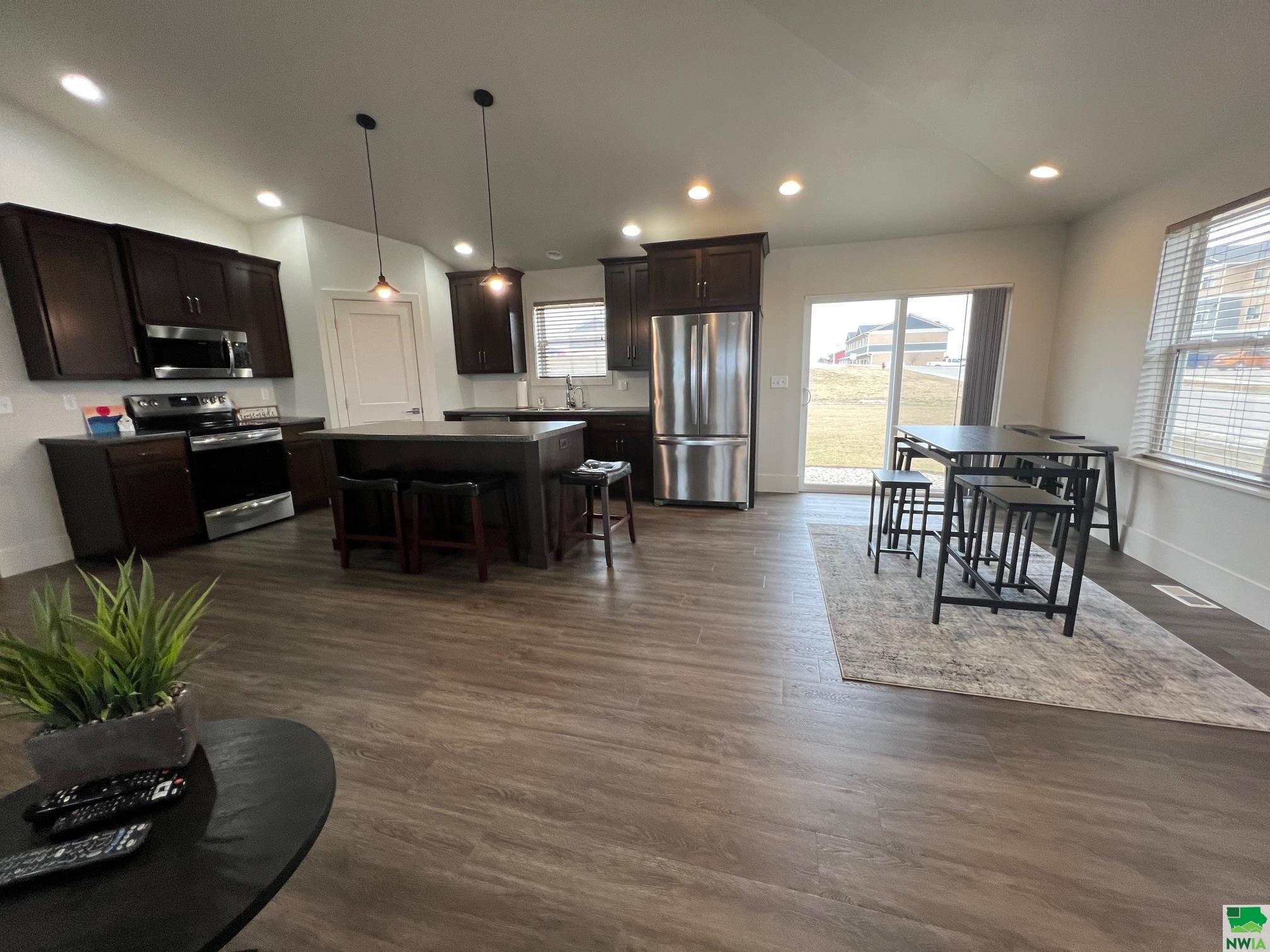 MLS #823470