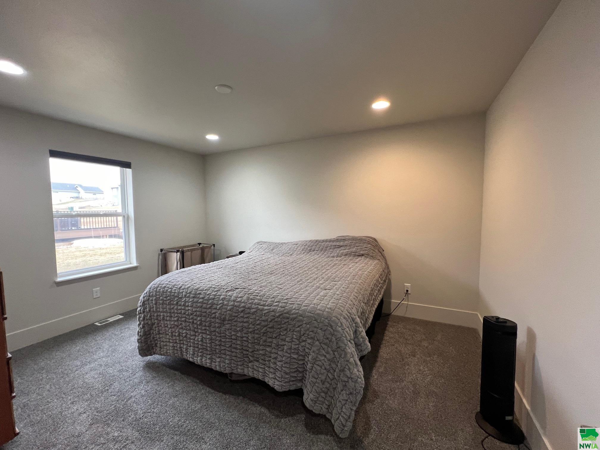 MLS #823470