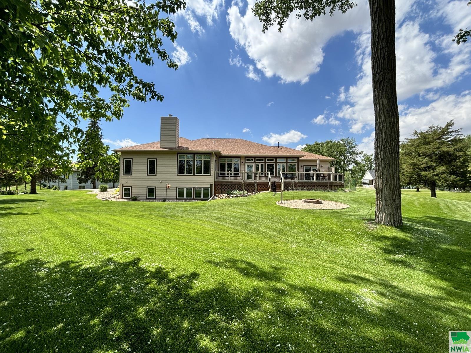 MLS #823694