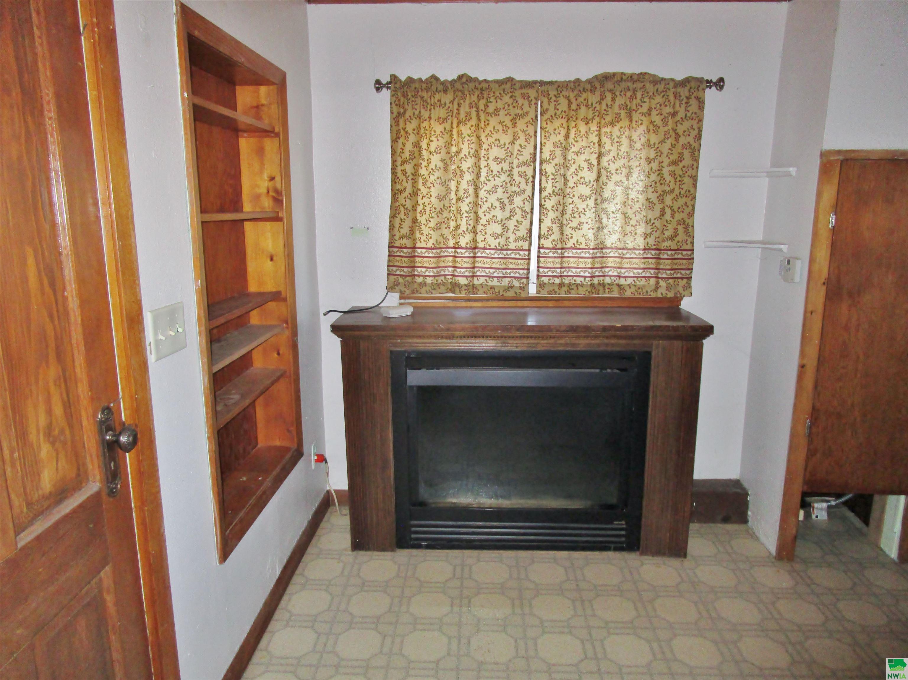 MLS# 823865 for