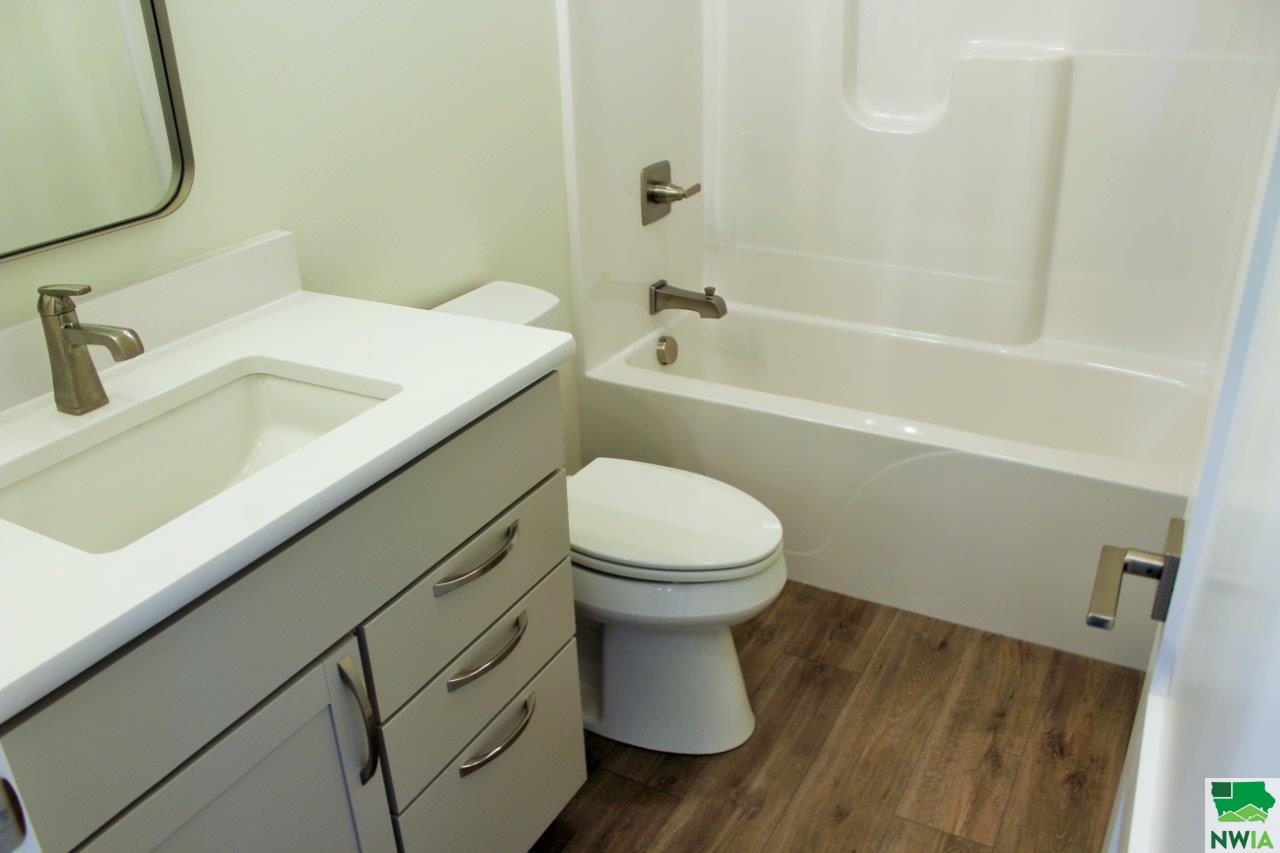 MLS #824218