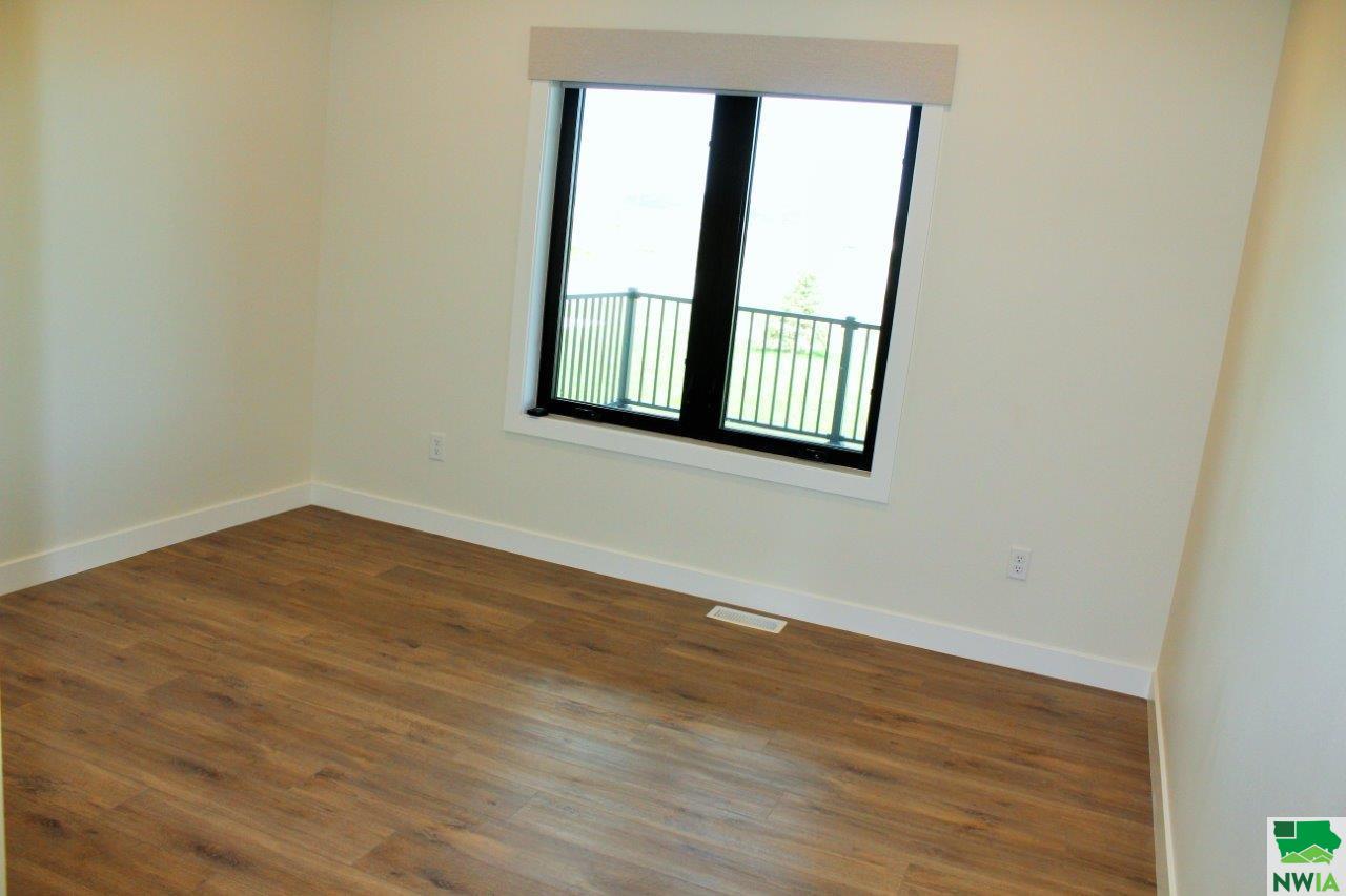 MLS #824218