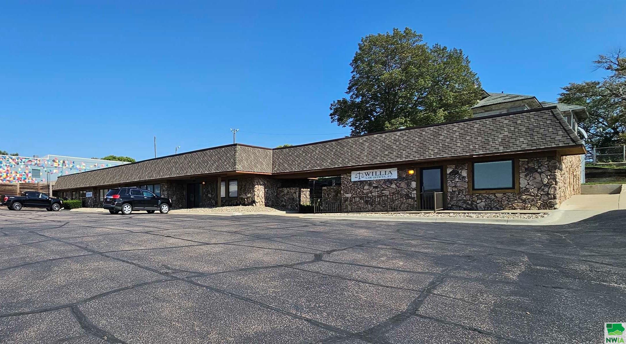 700 Jackson St., Sioux City, IA 51105 
