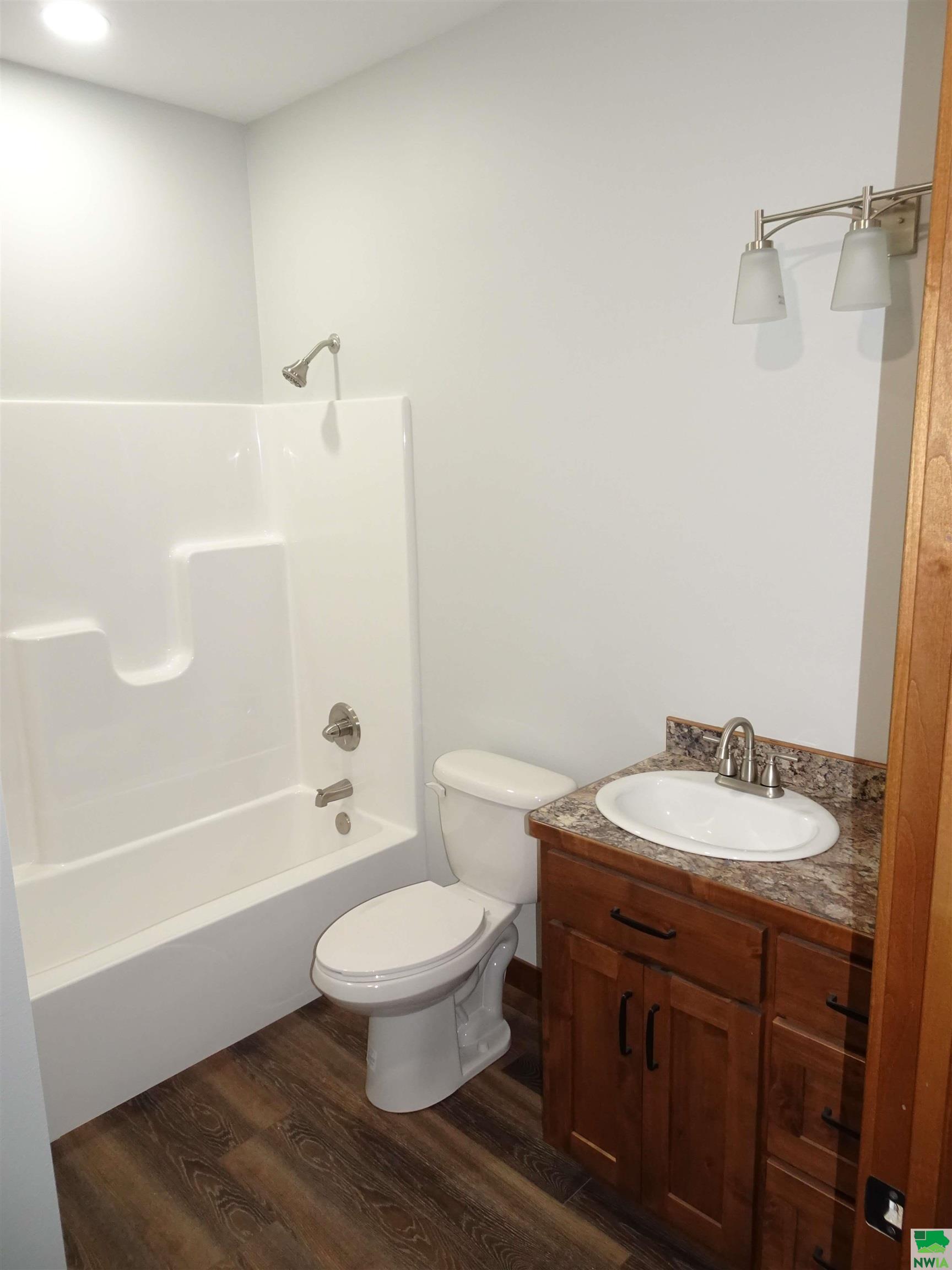 MLS #824344