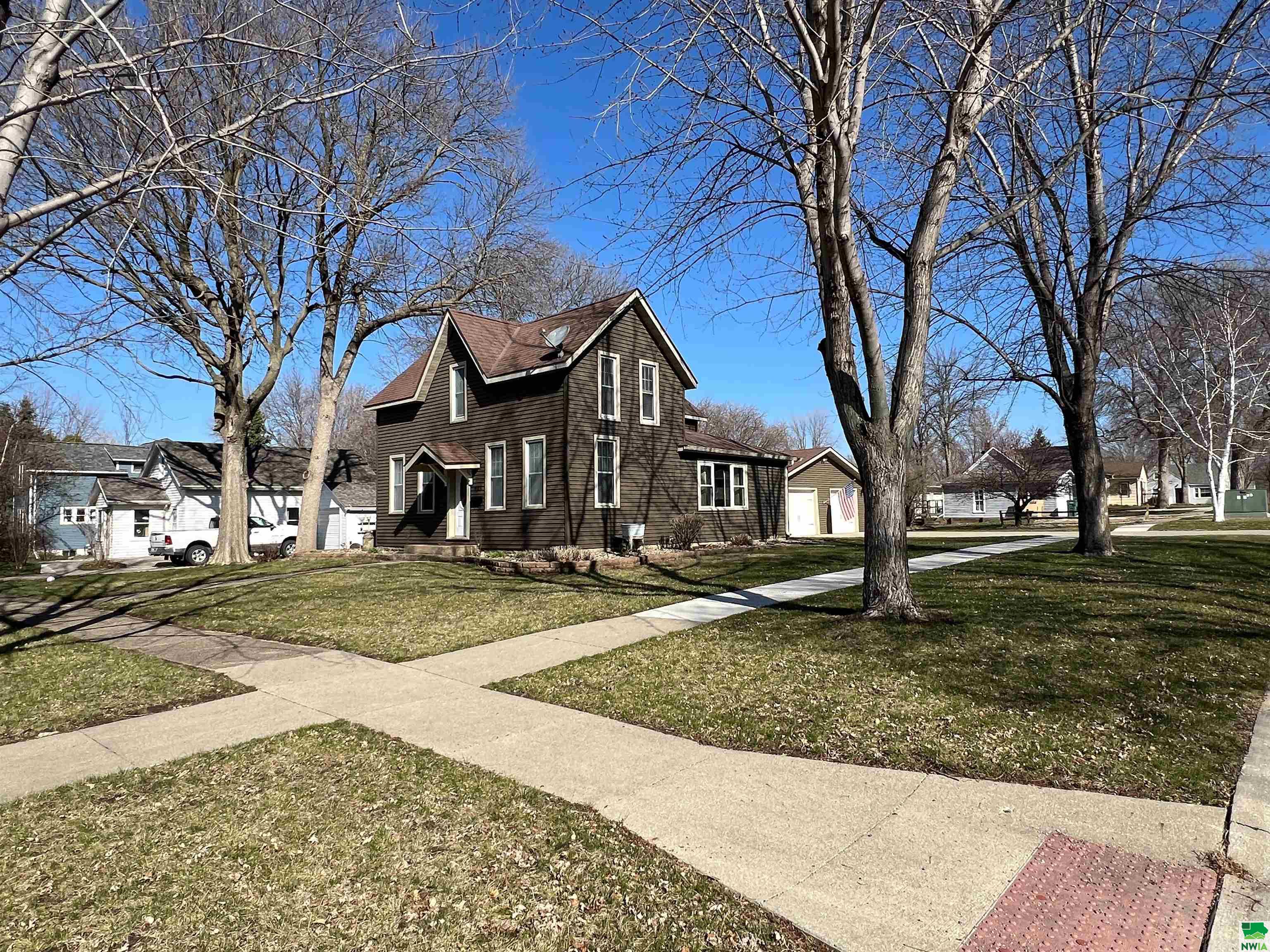 MLS #824369