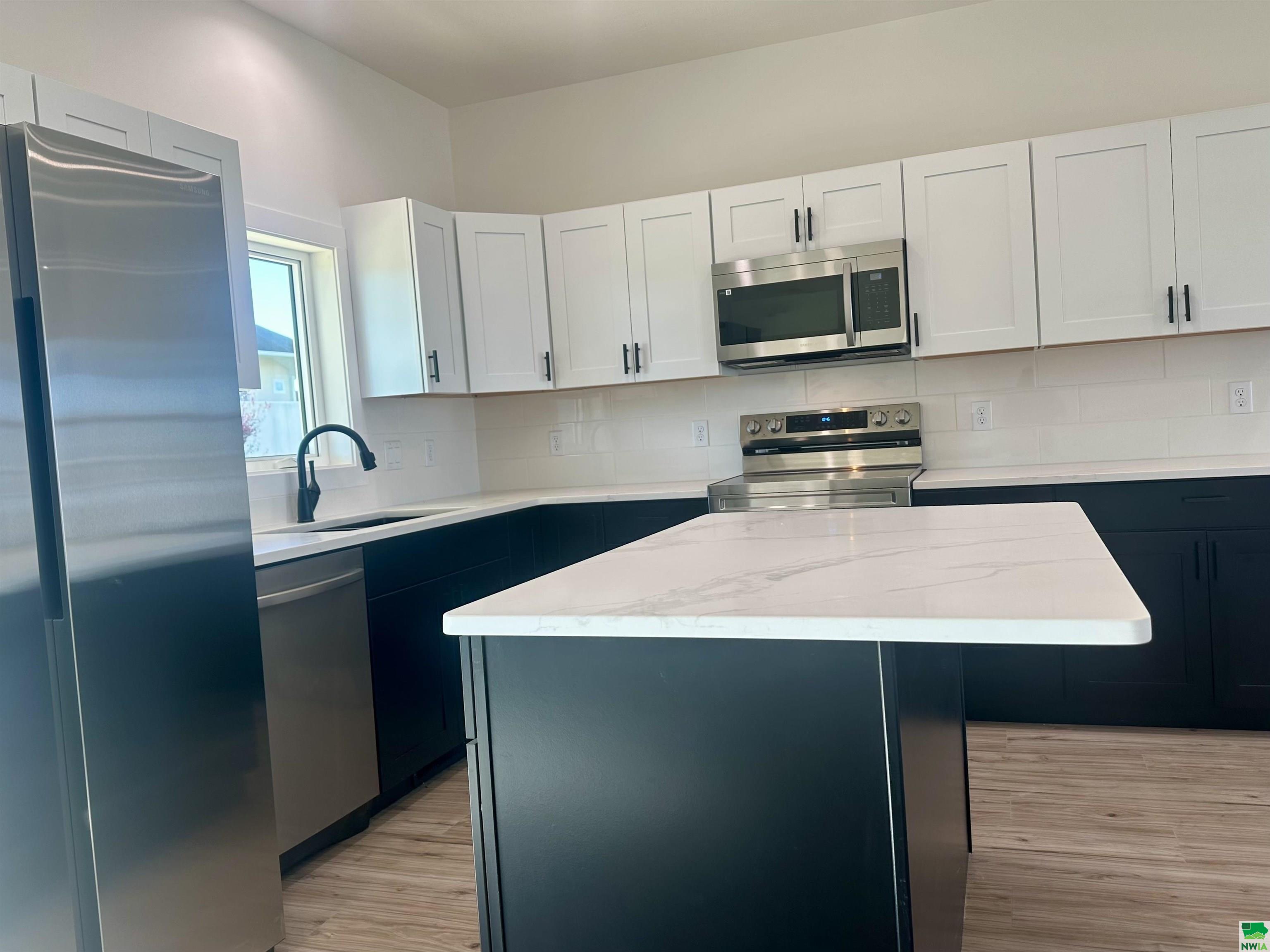 MLS #824525