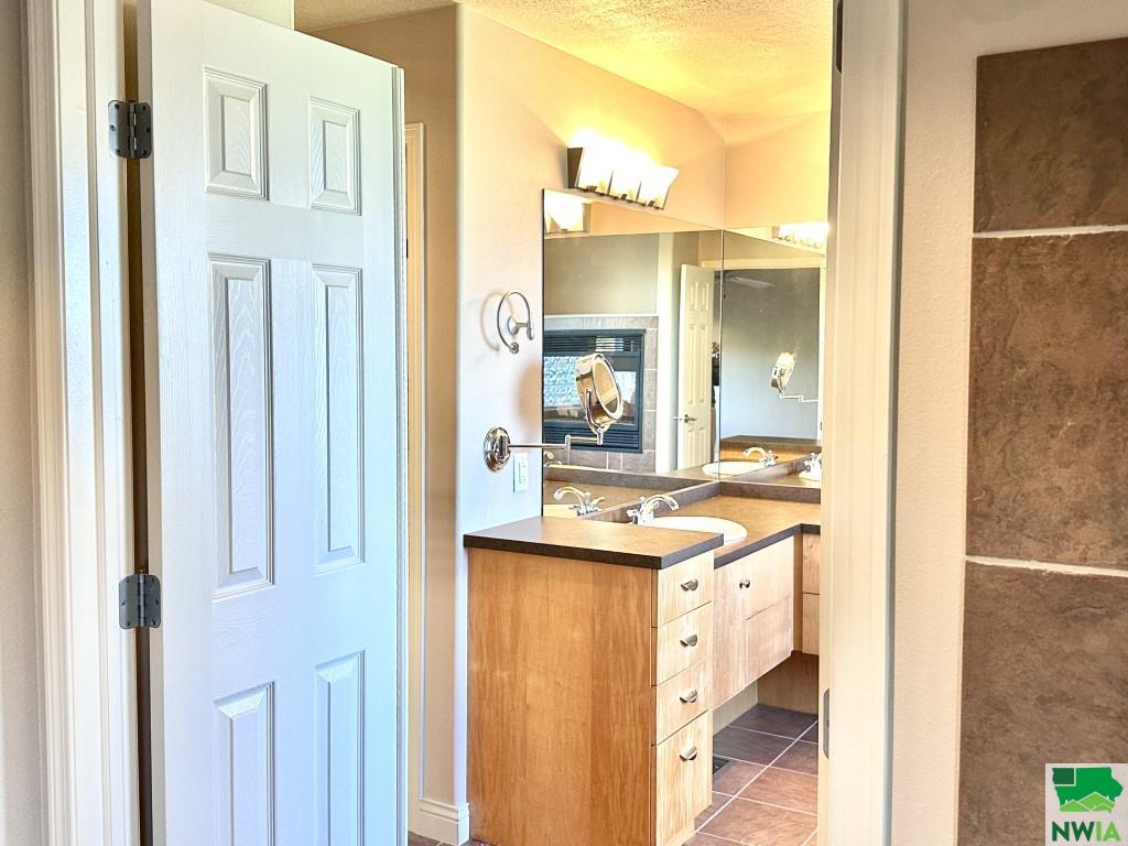 MLS #824561