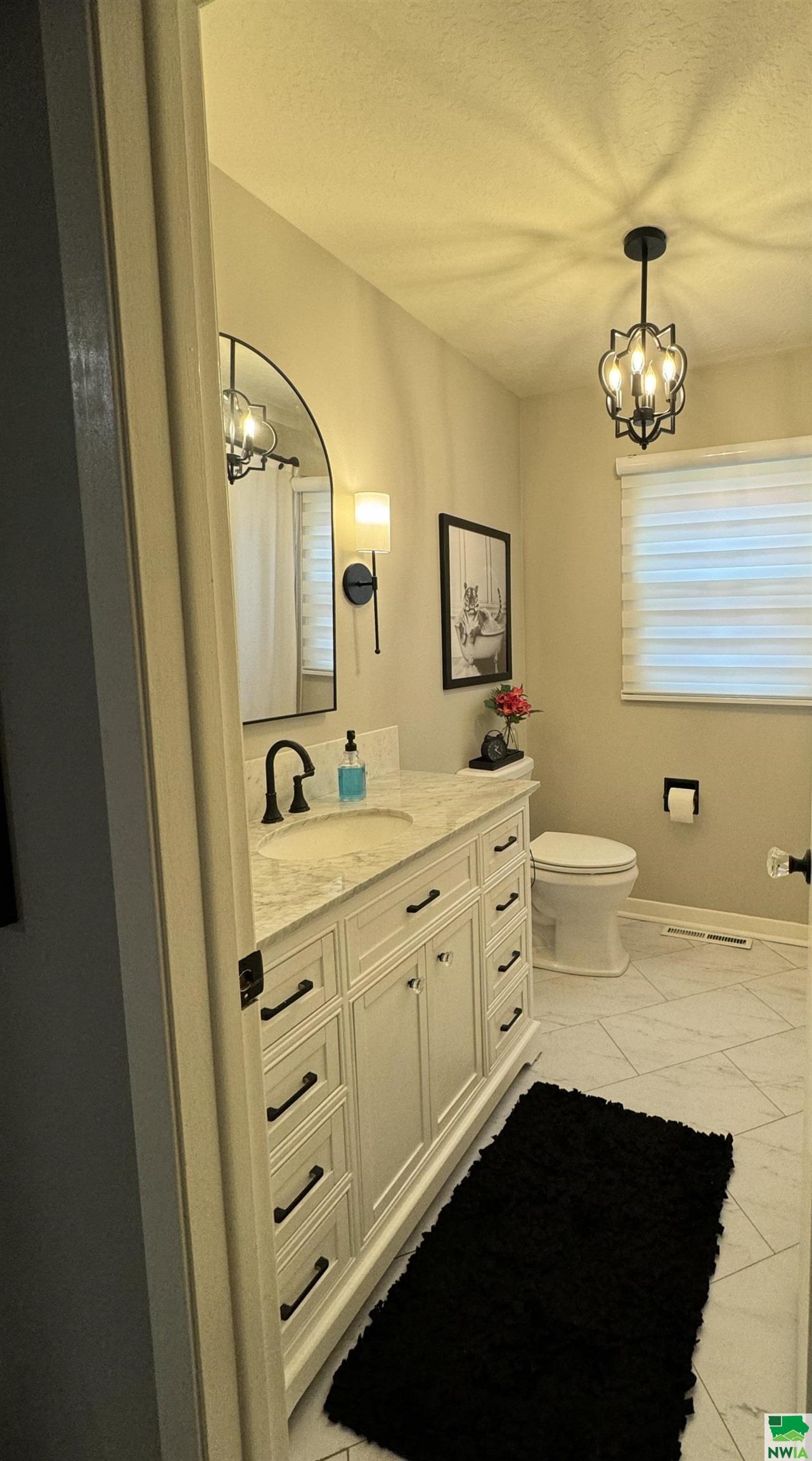 MLS #824597