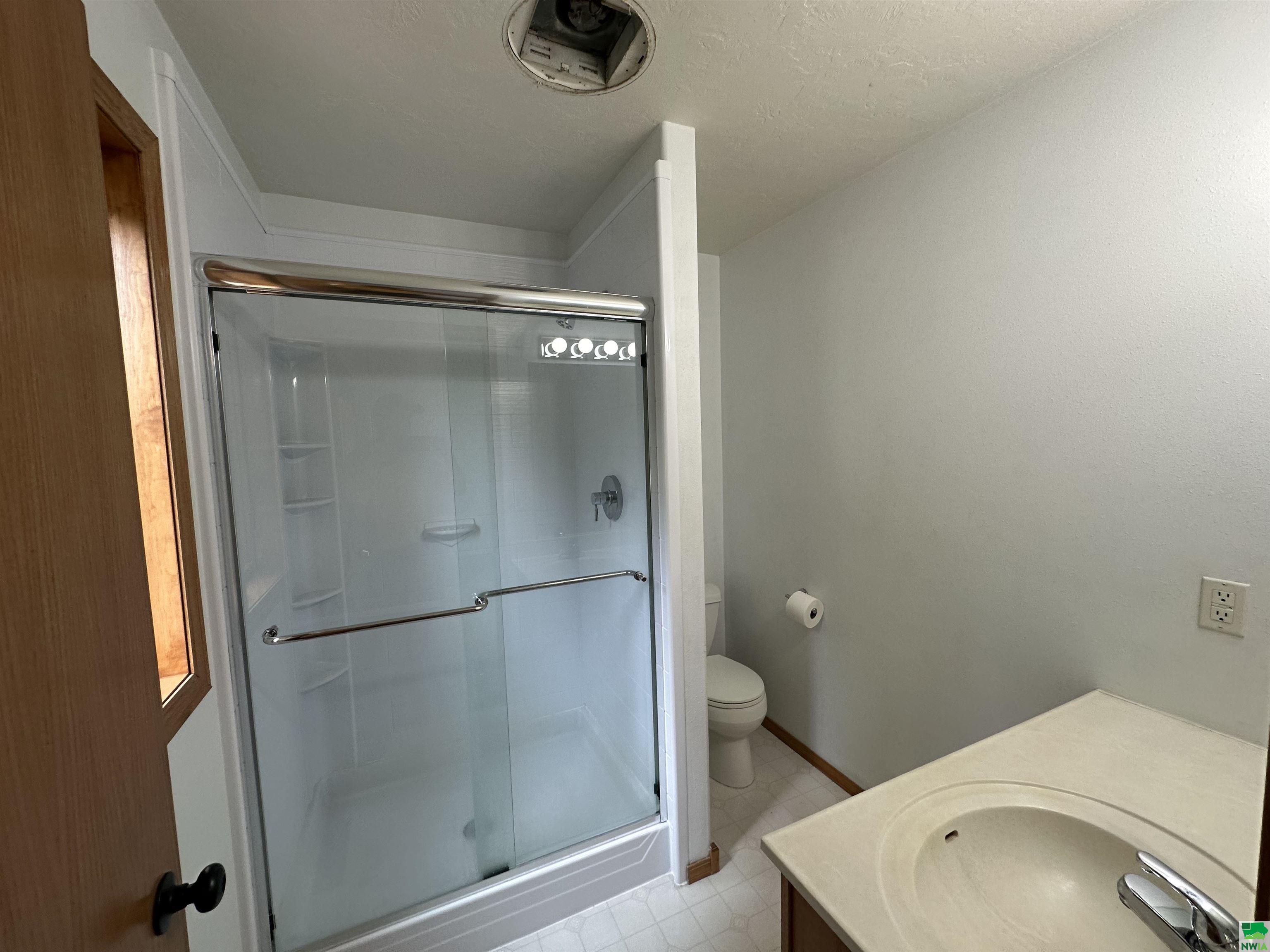 MLS #824616