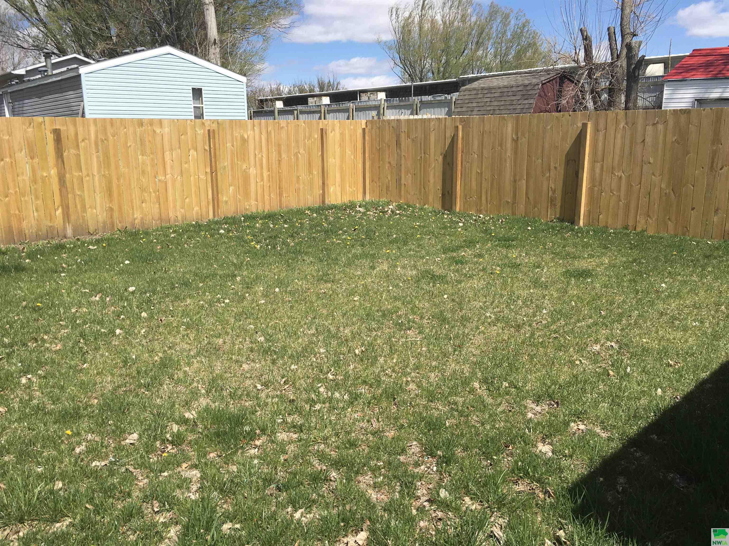 MLS #824669