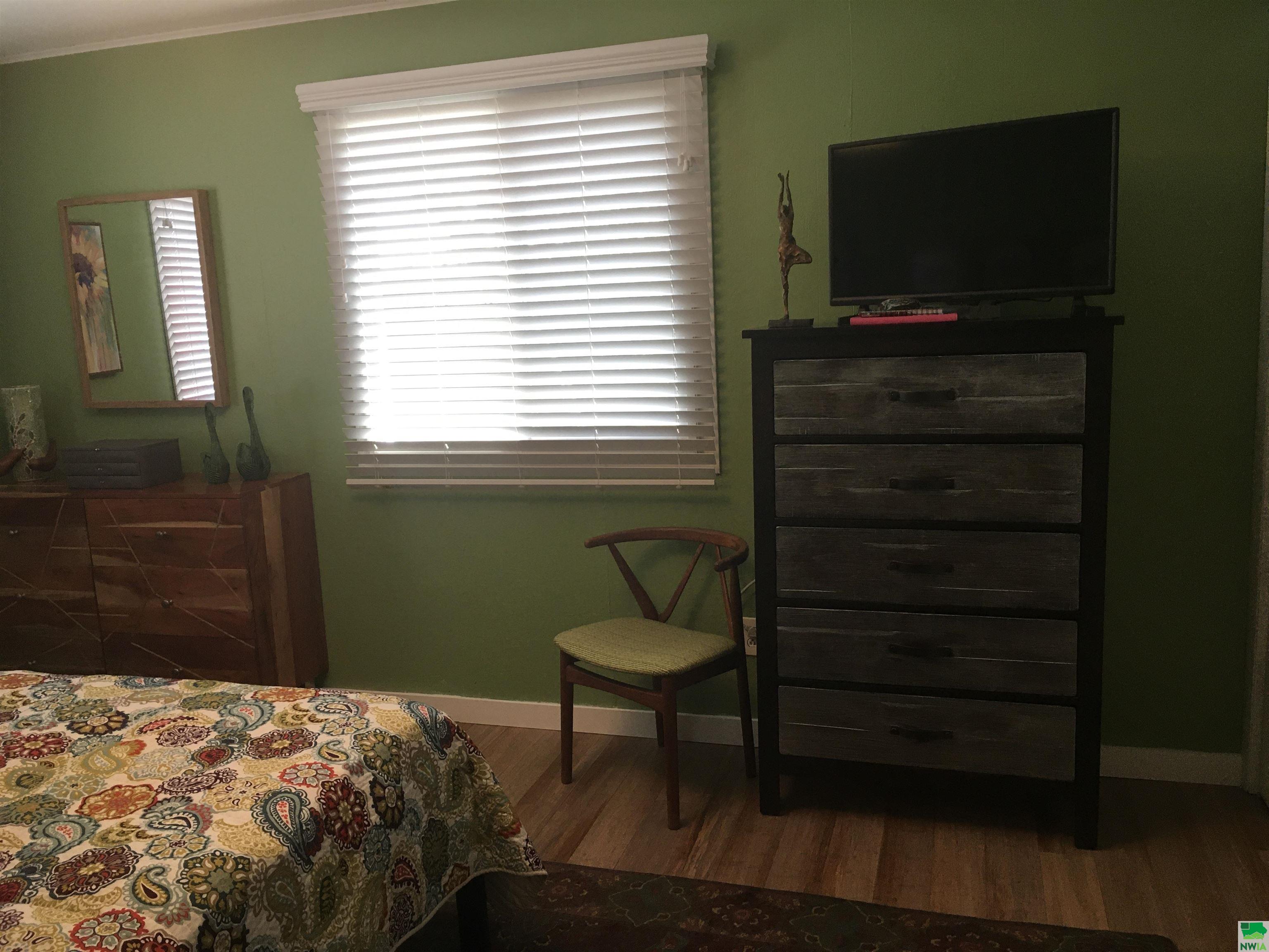 MLS #824669