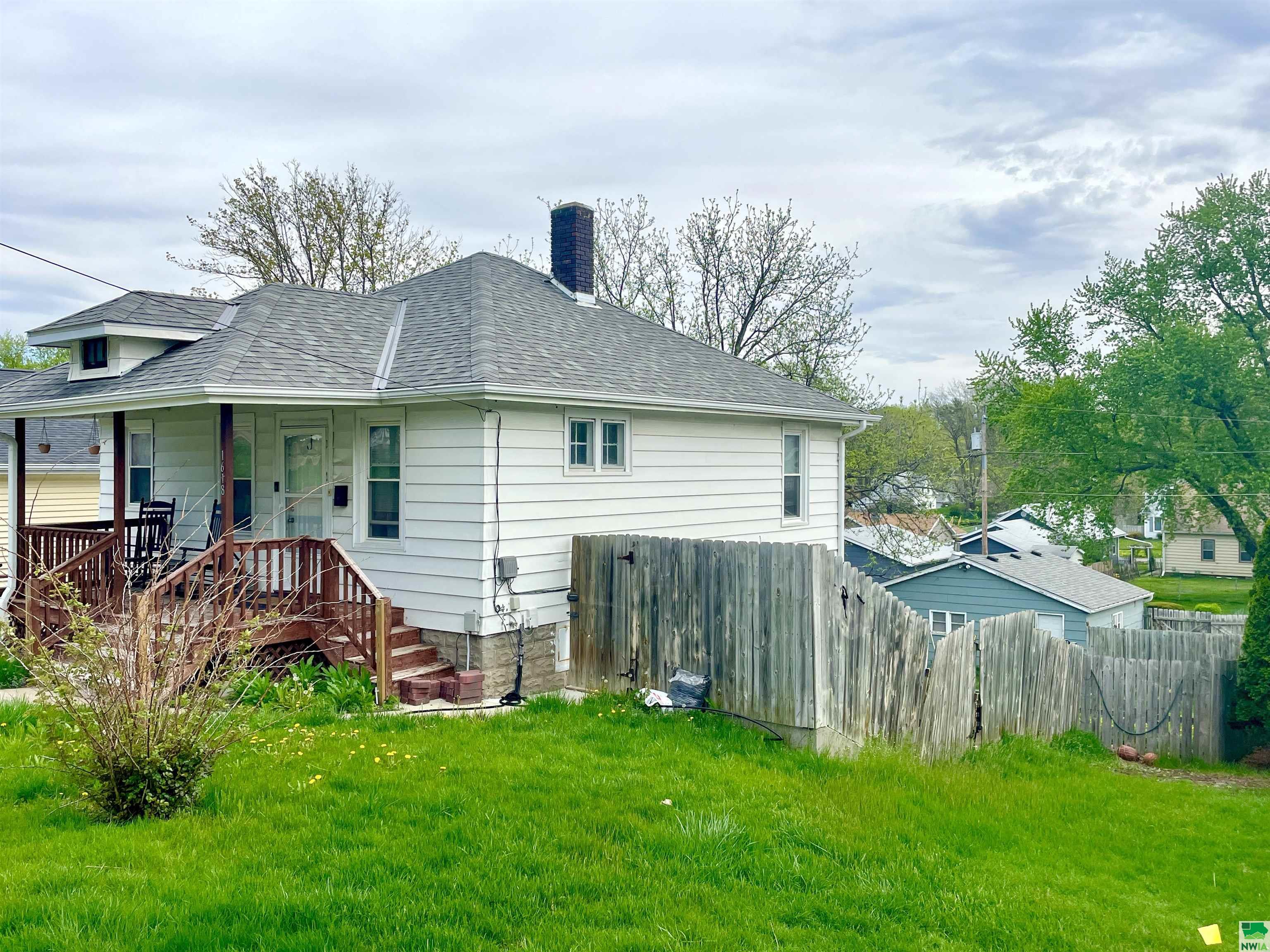 MLS #824700